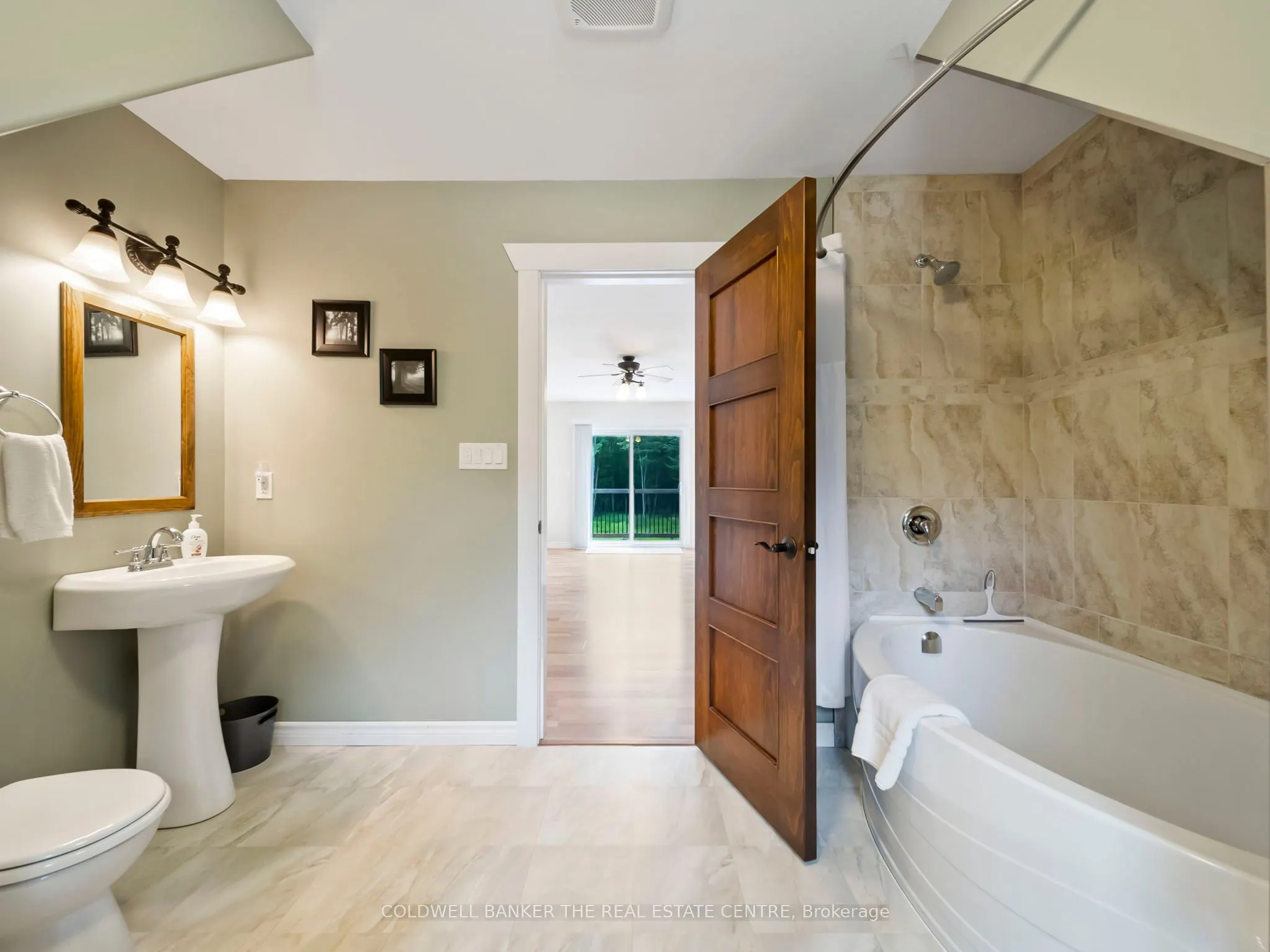 2955 Pinecone Trail