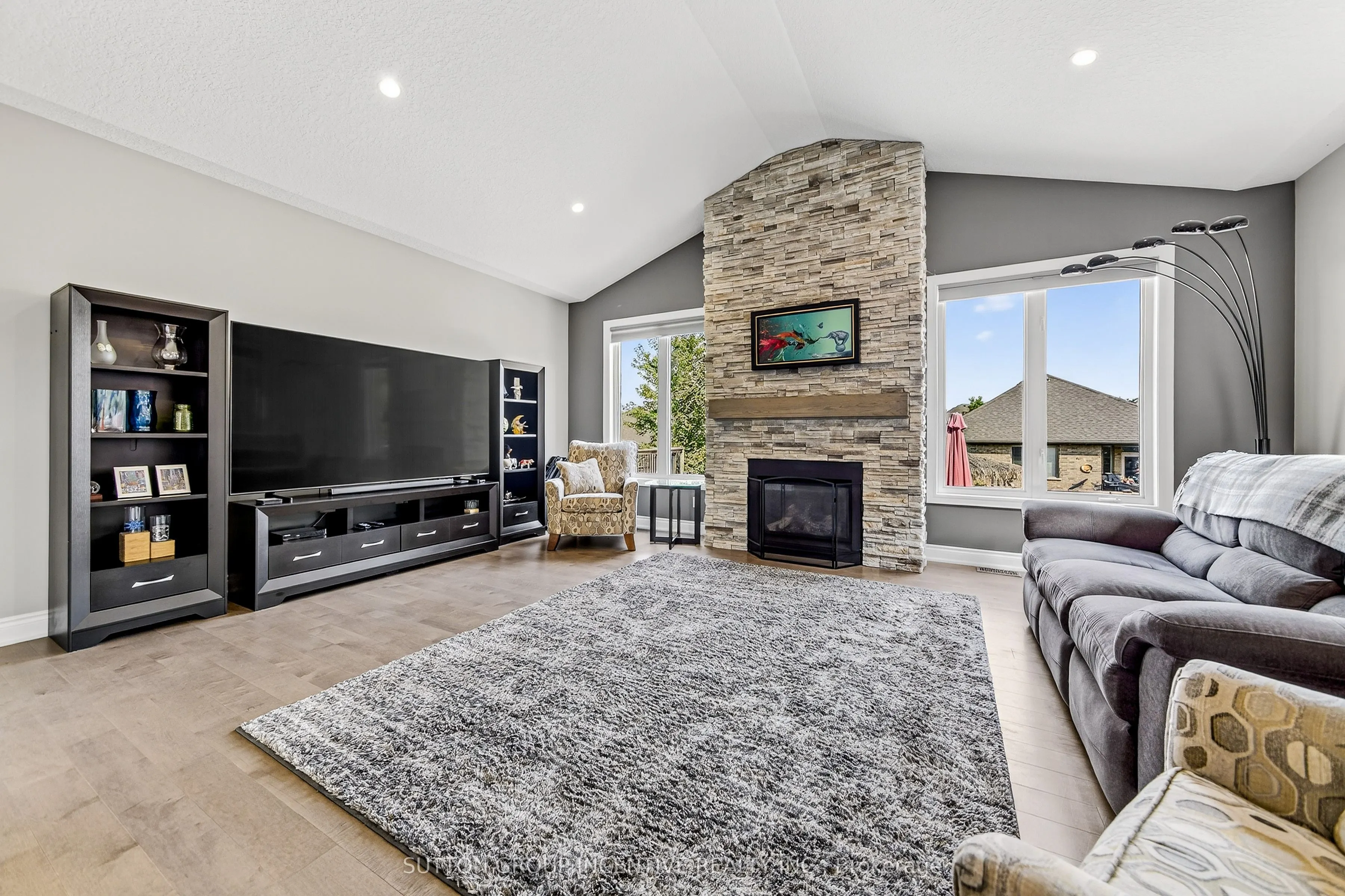 22 Britannic Lane