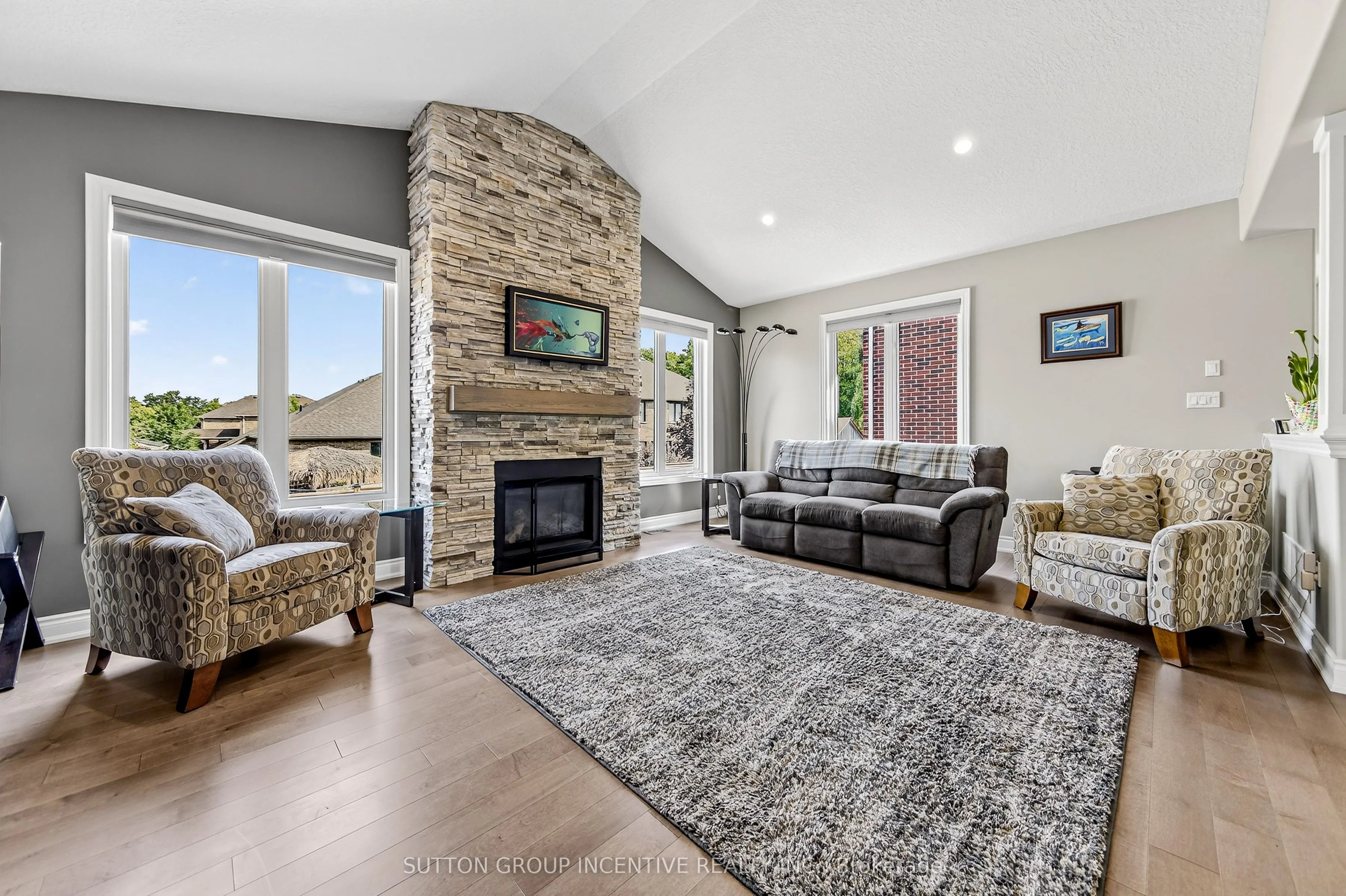 22 Britannic Lane