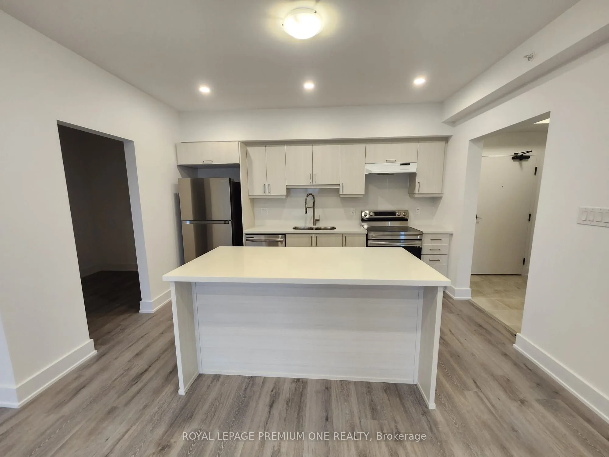 1 Chef Lane, #208