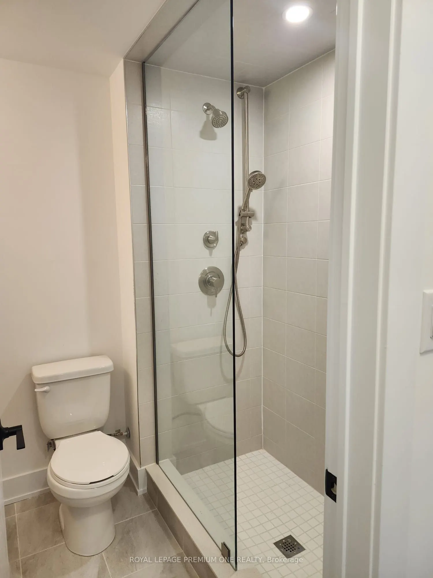 1 Chef Lane, #208