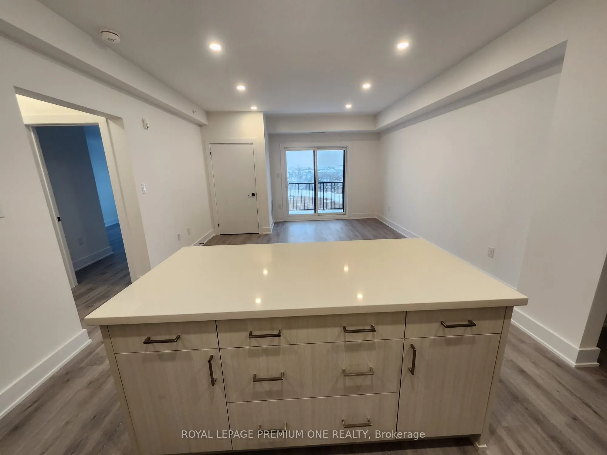 1 Chef Lane, #208