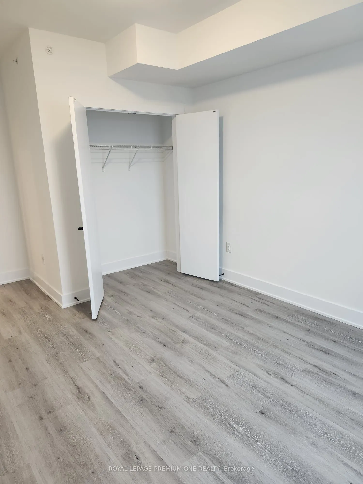 1 Chef Lane, #208