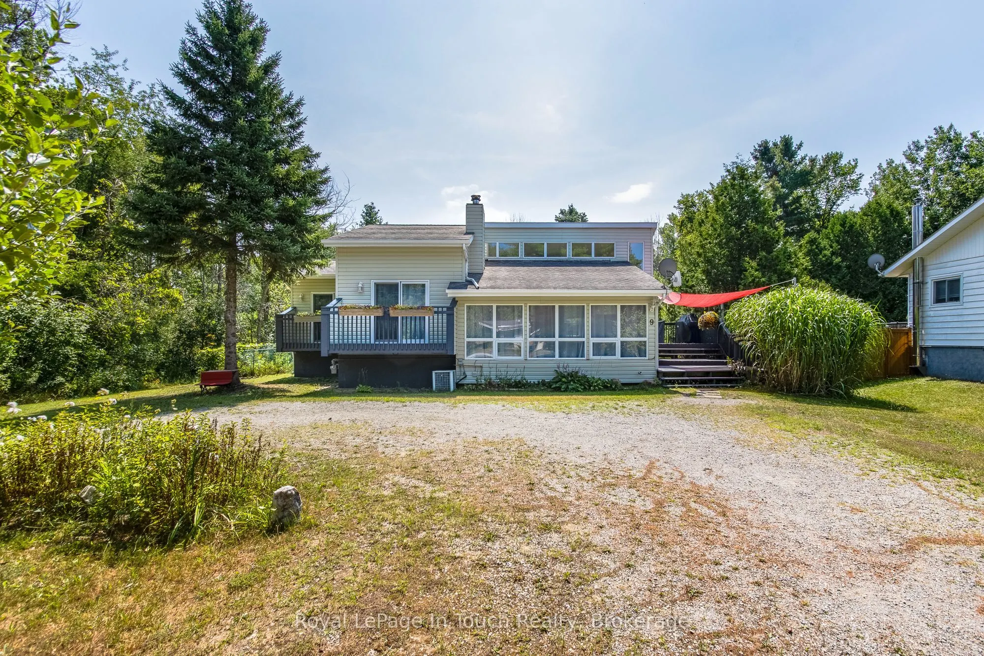 9 Davis Drive