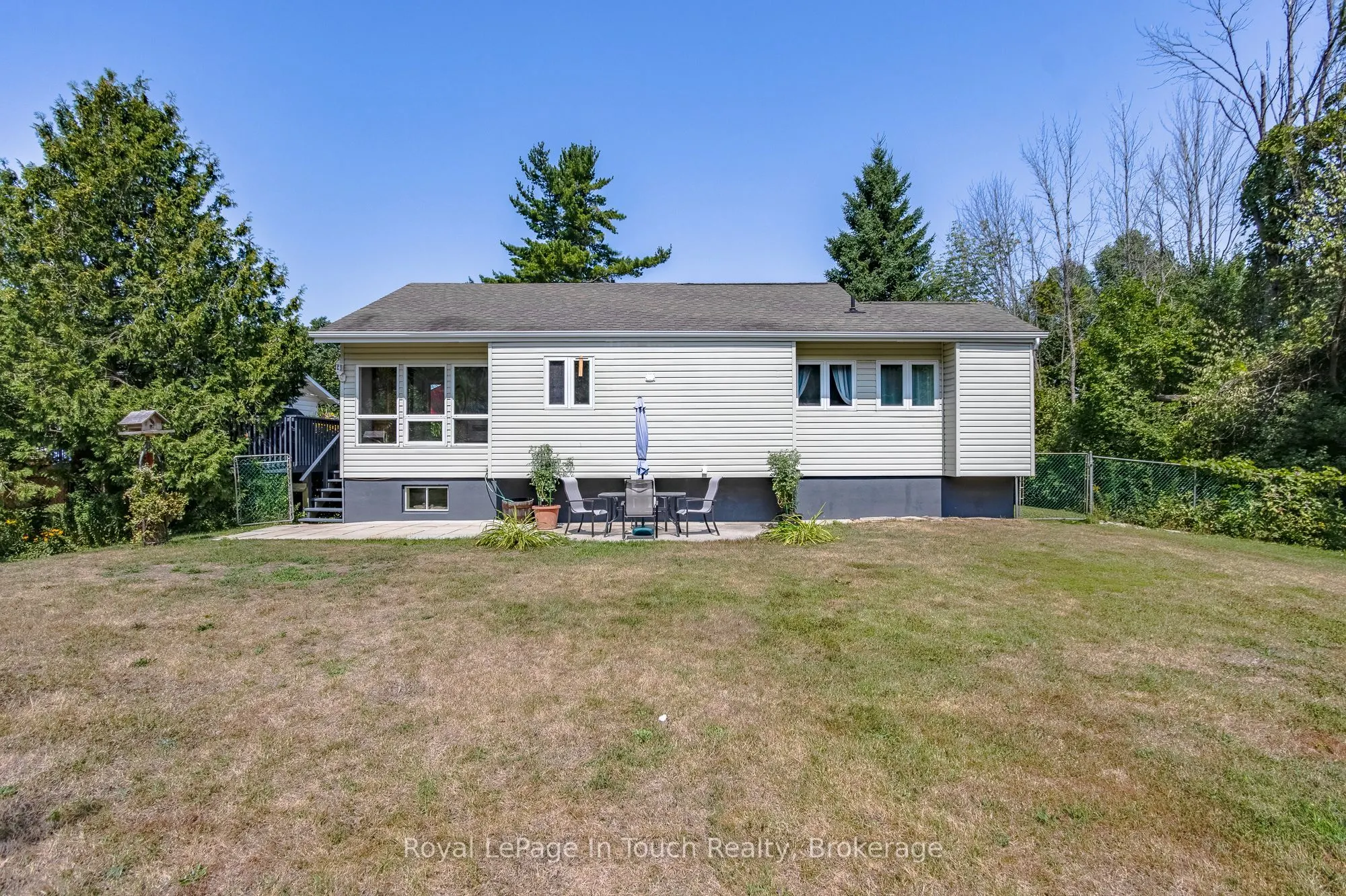 9 Davis Drive