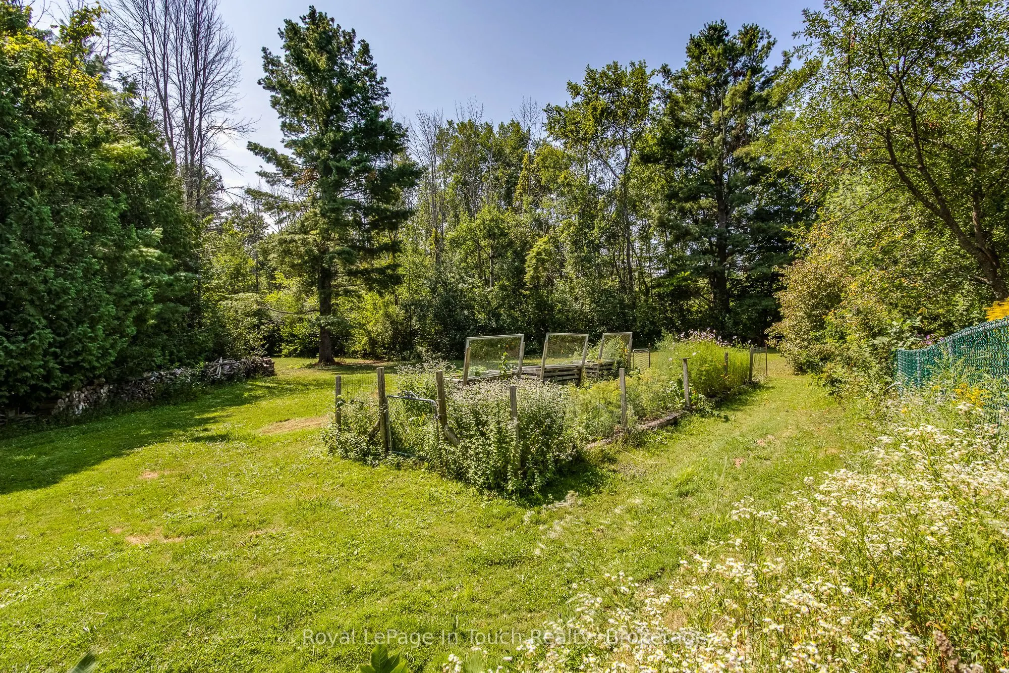 9 Davis Drive