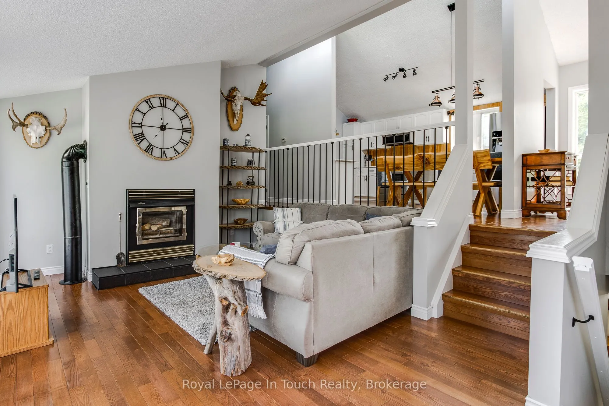 9 Davis Drive