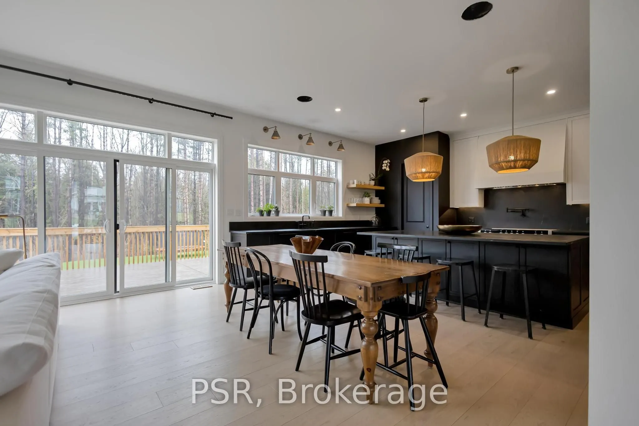 72 Georgian Grande Drive