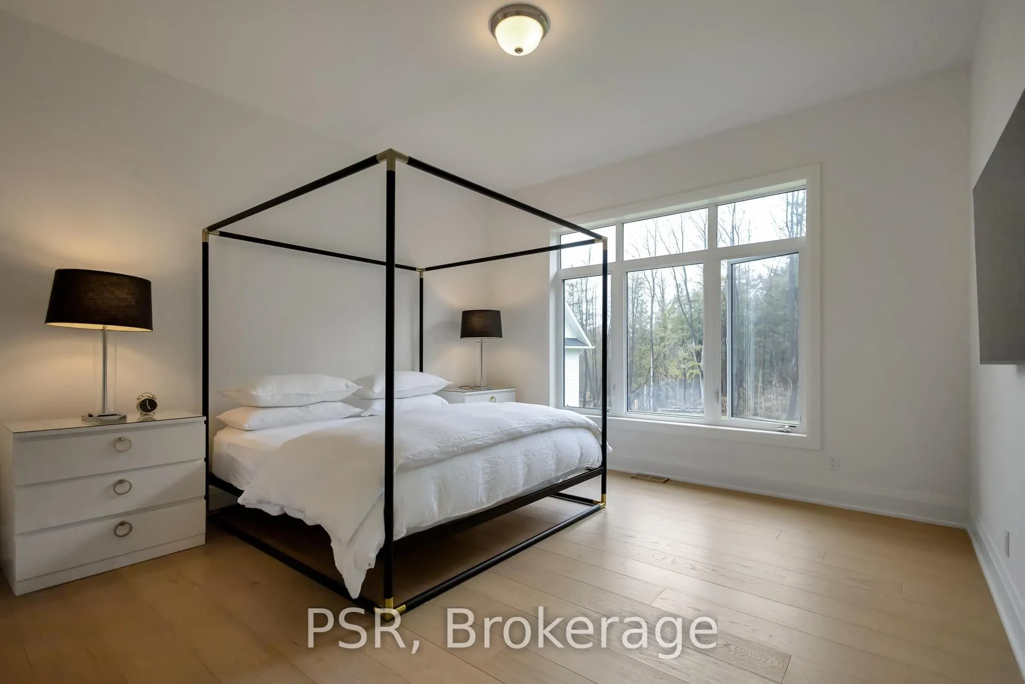 72 Georgian Grande Drive