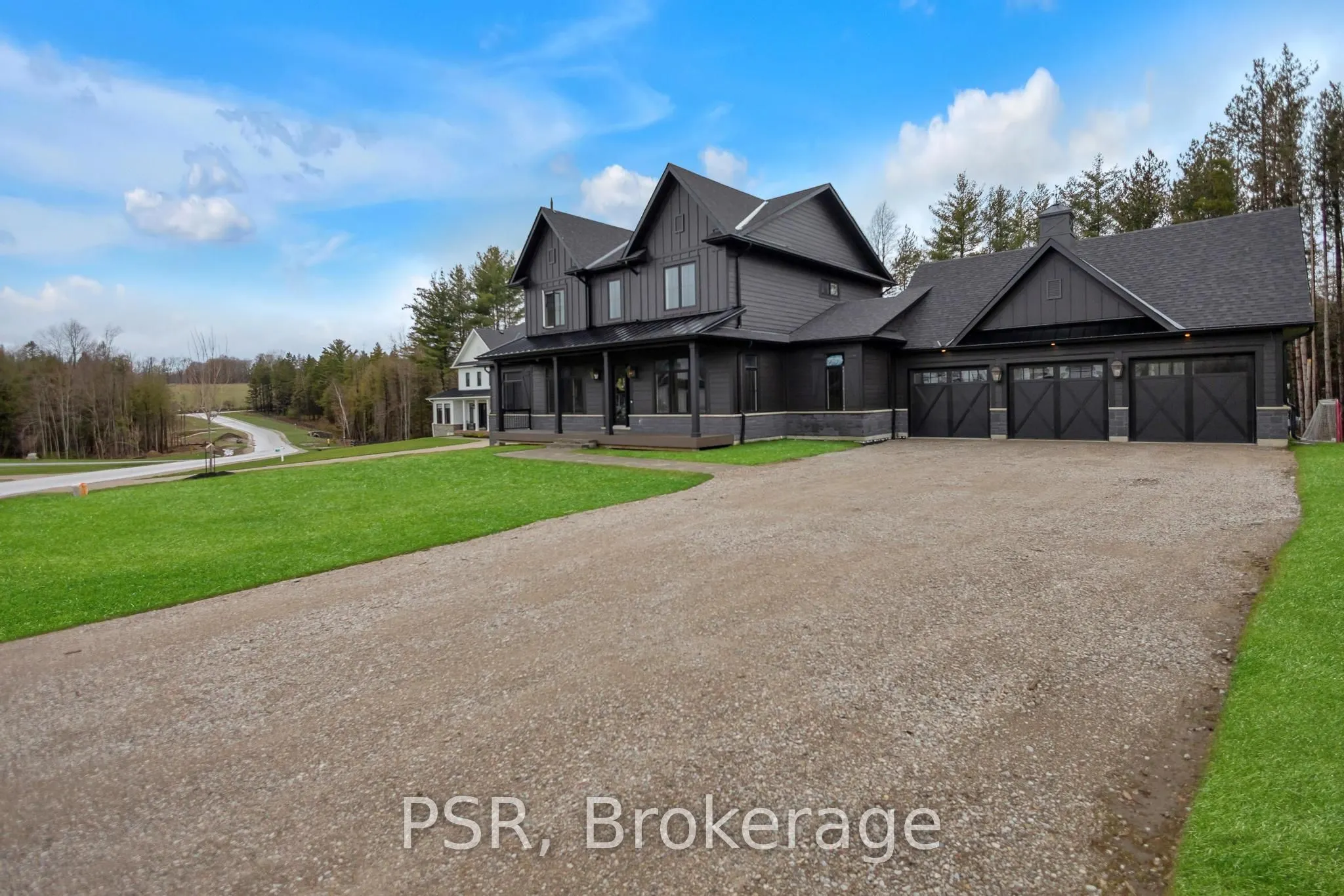 72 Georgian Grande Drive