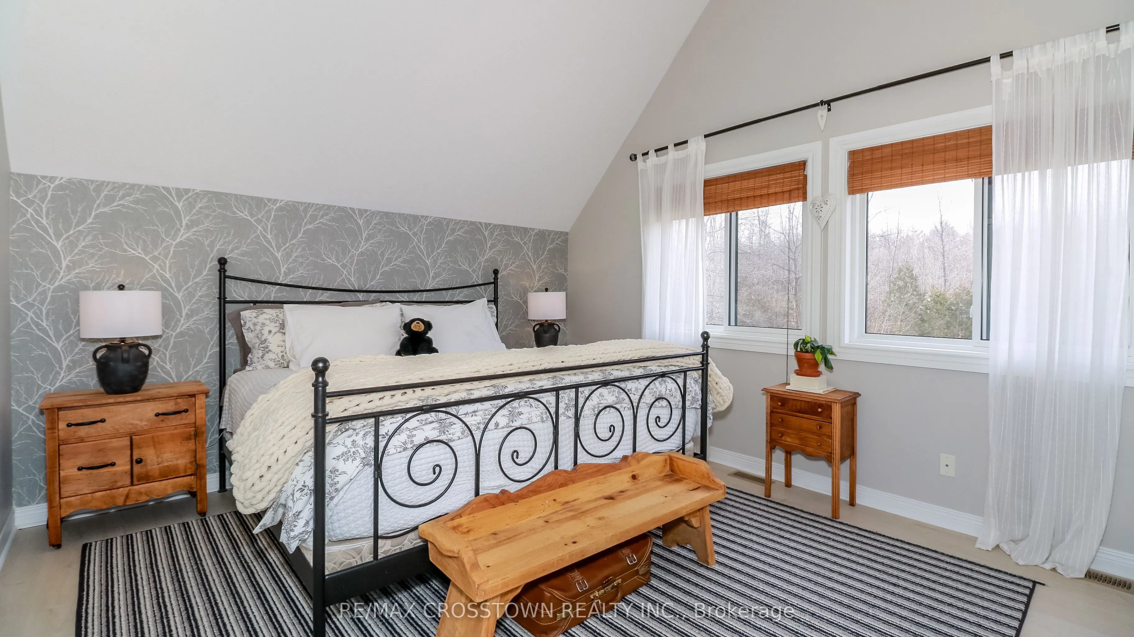3093 Sandy Bend