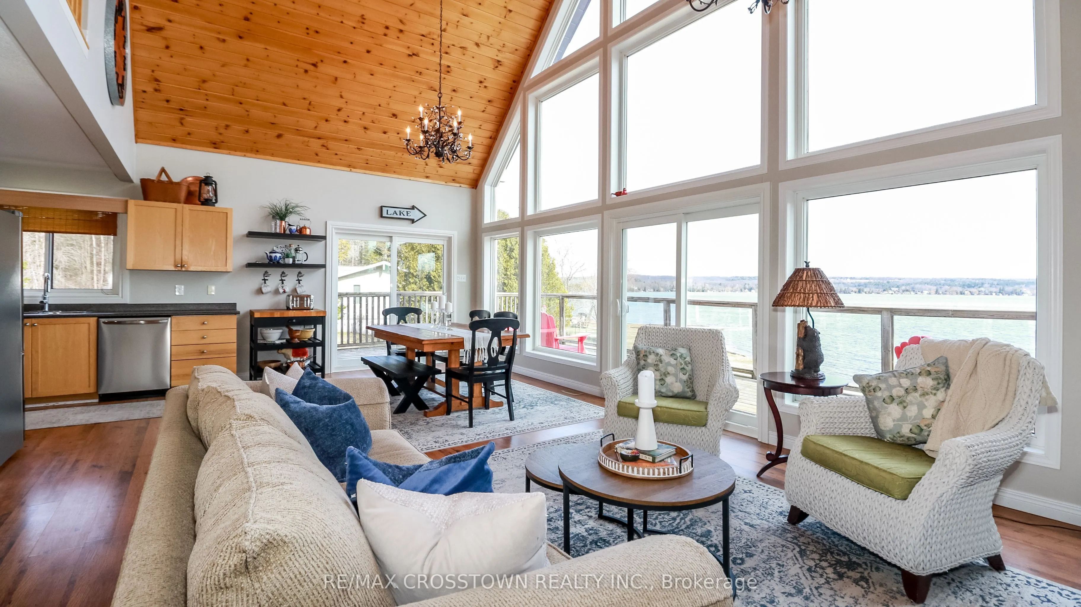 3093 Sandy Bend