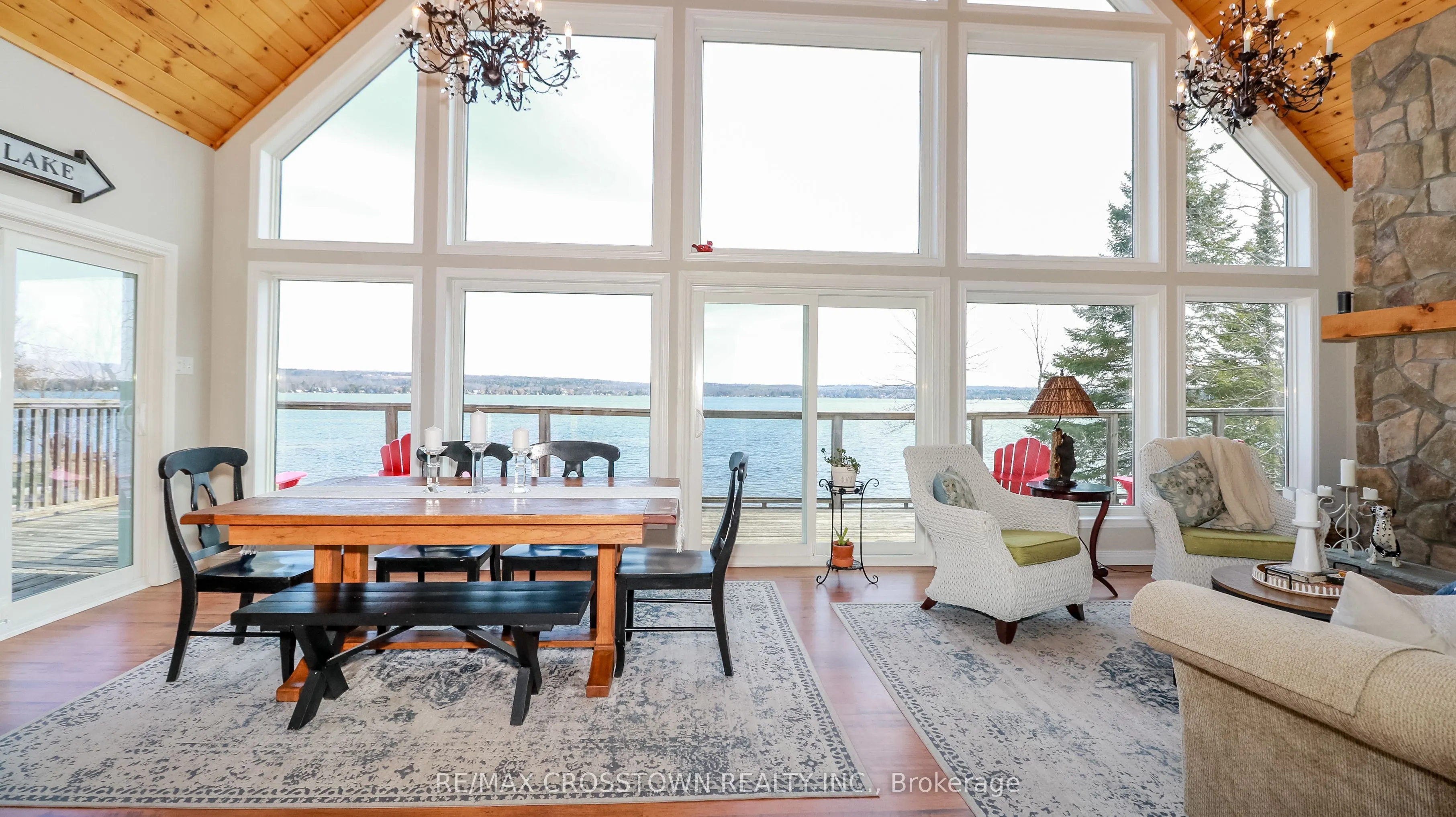 3093 Sandy Bend