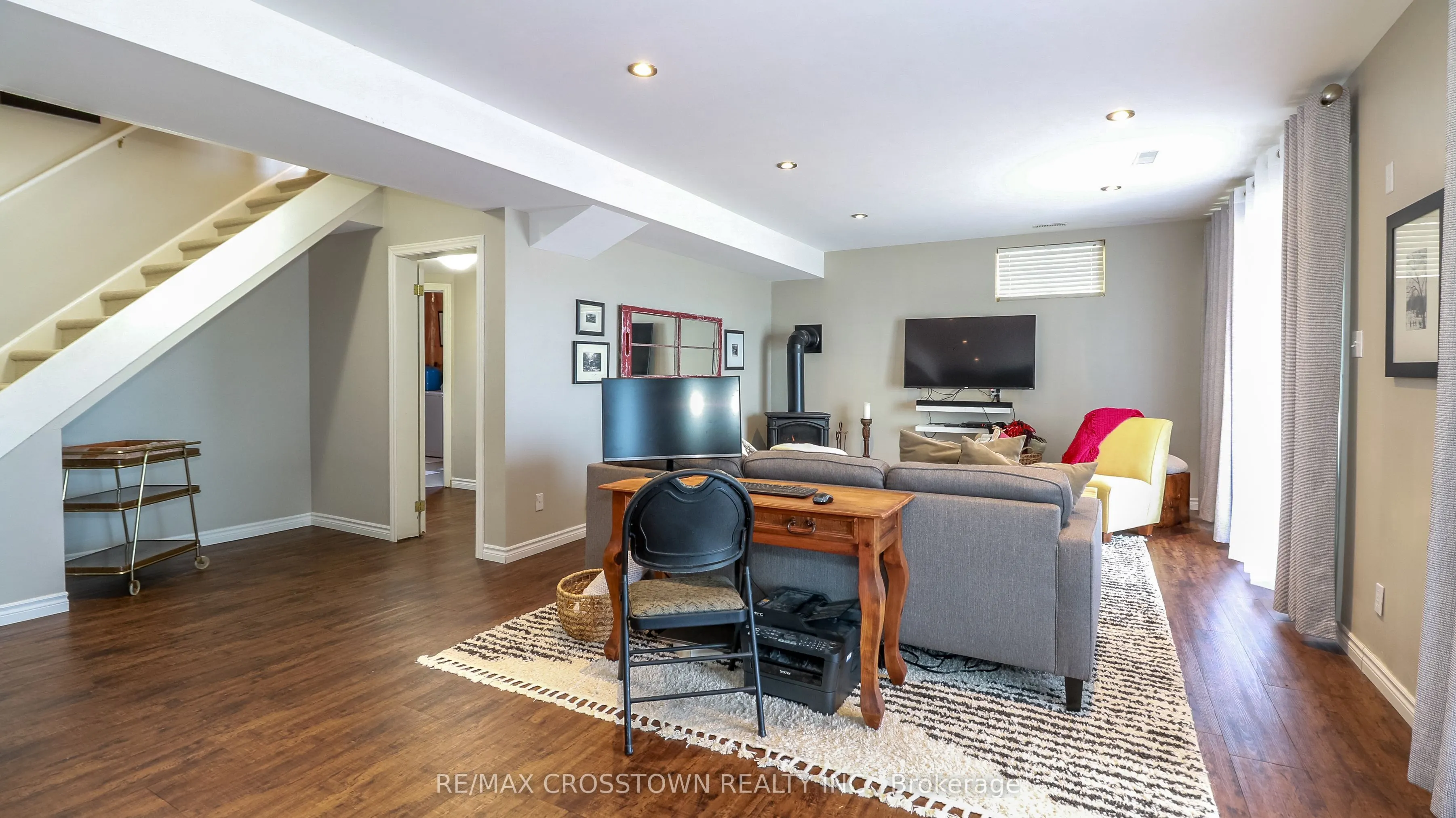 3093 Sandy Bend