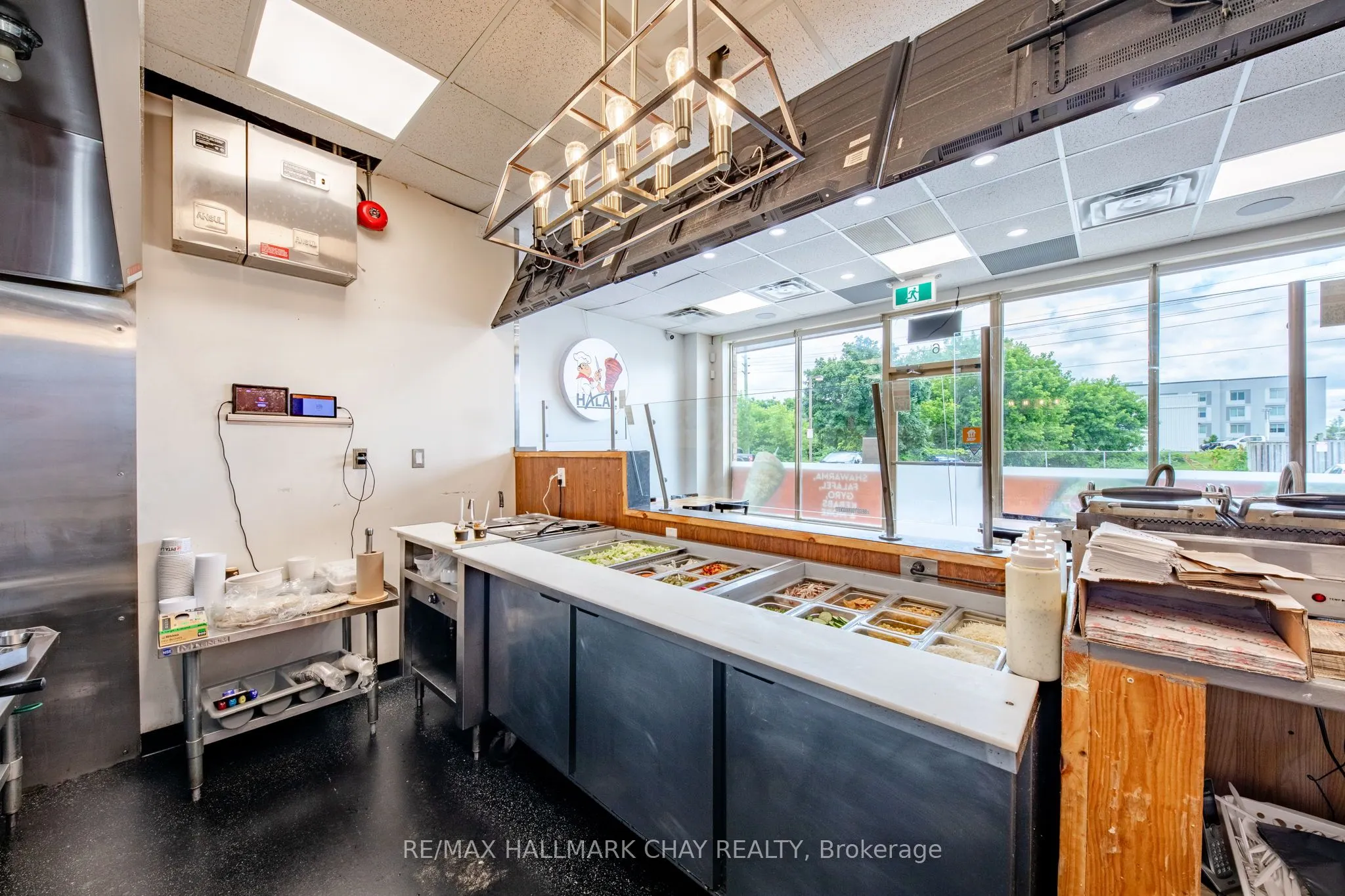 845 King W, #6