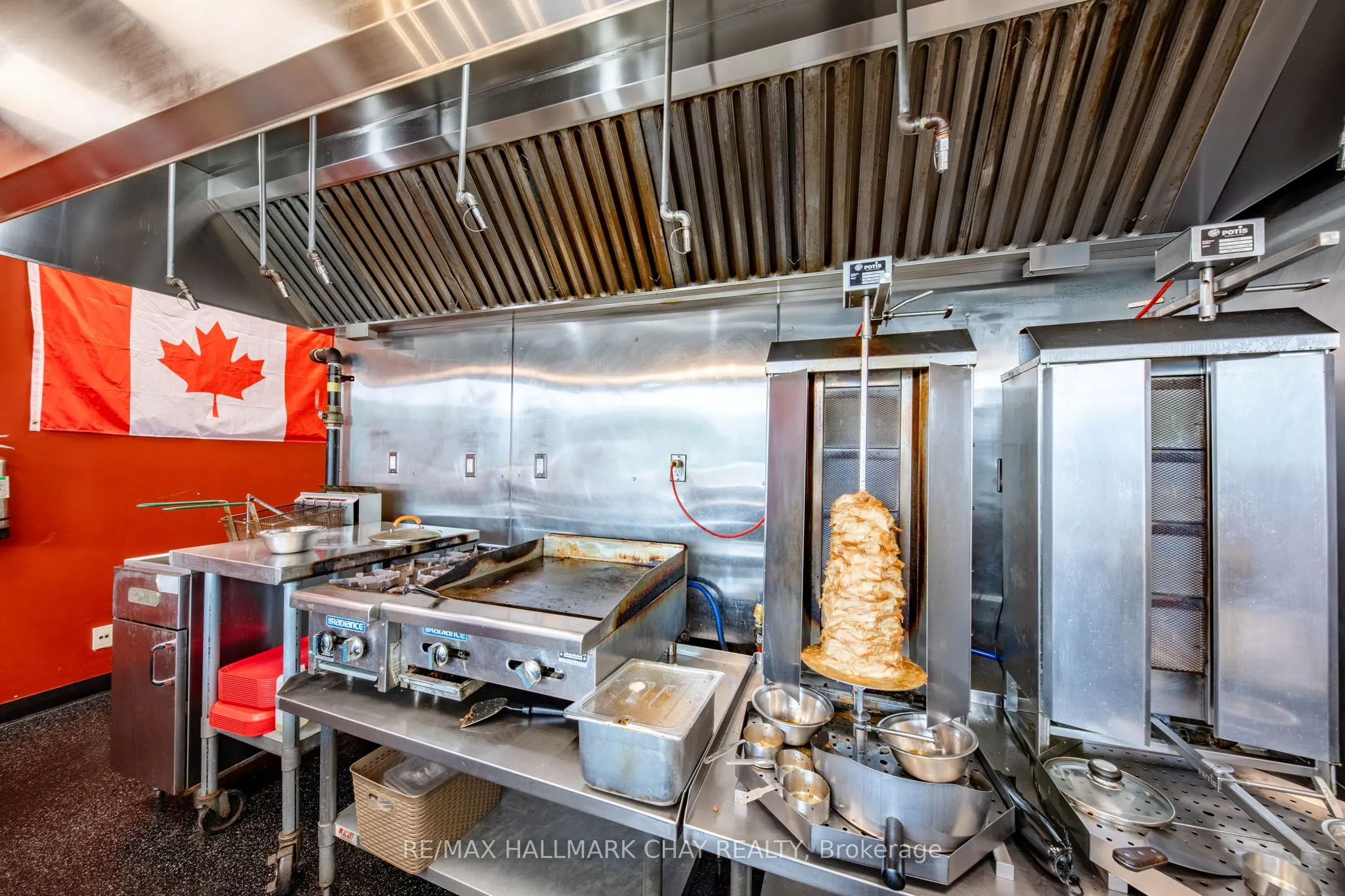 845 King W, #6