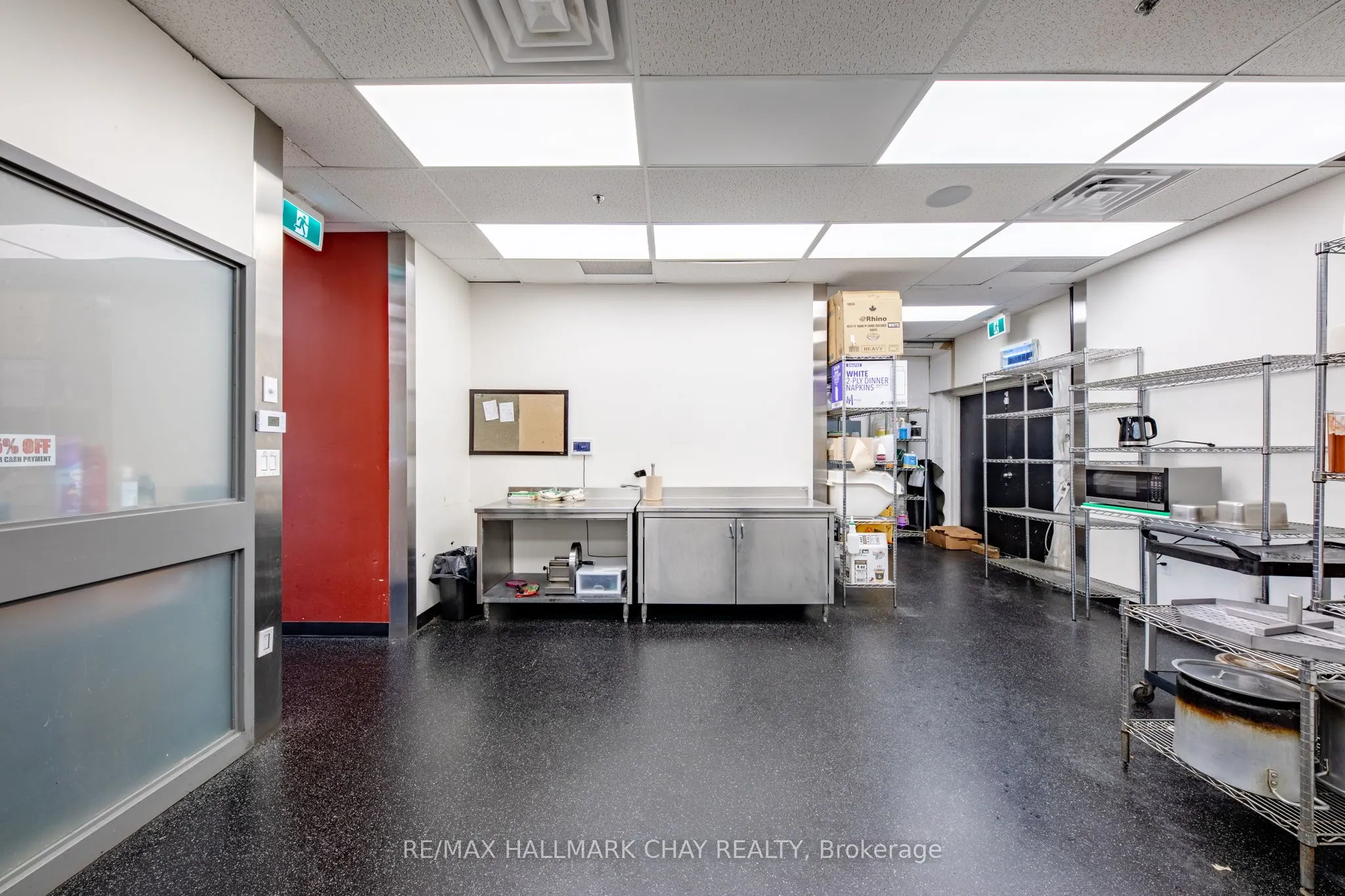845 King W, #6