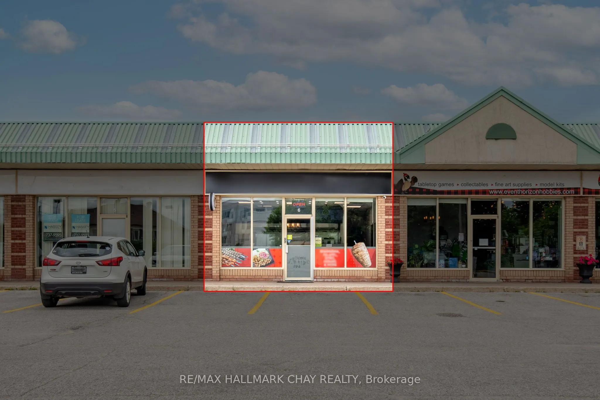 845 King W, #6