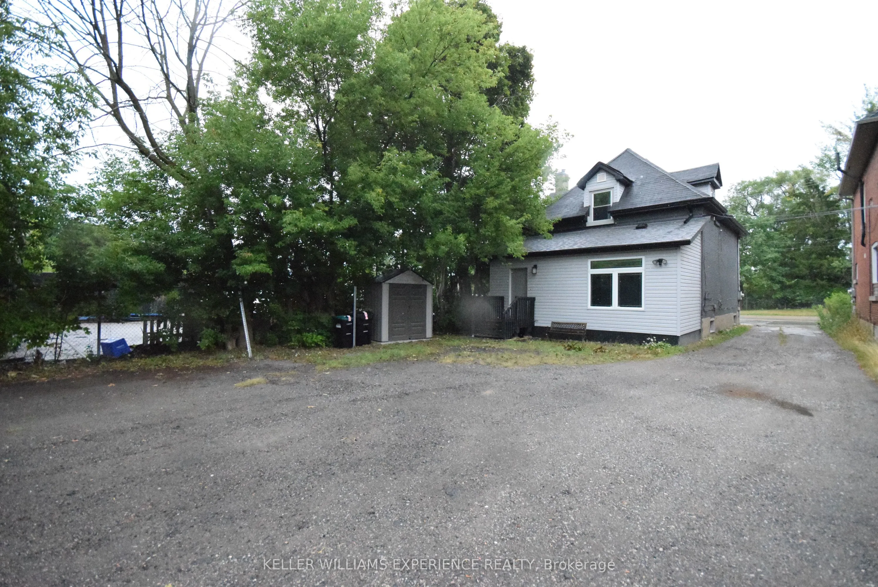 184 BRADFORD Street