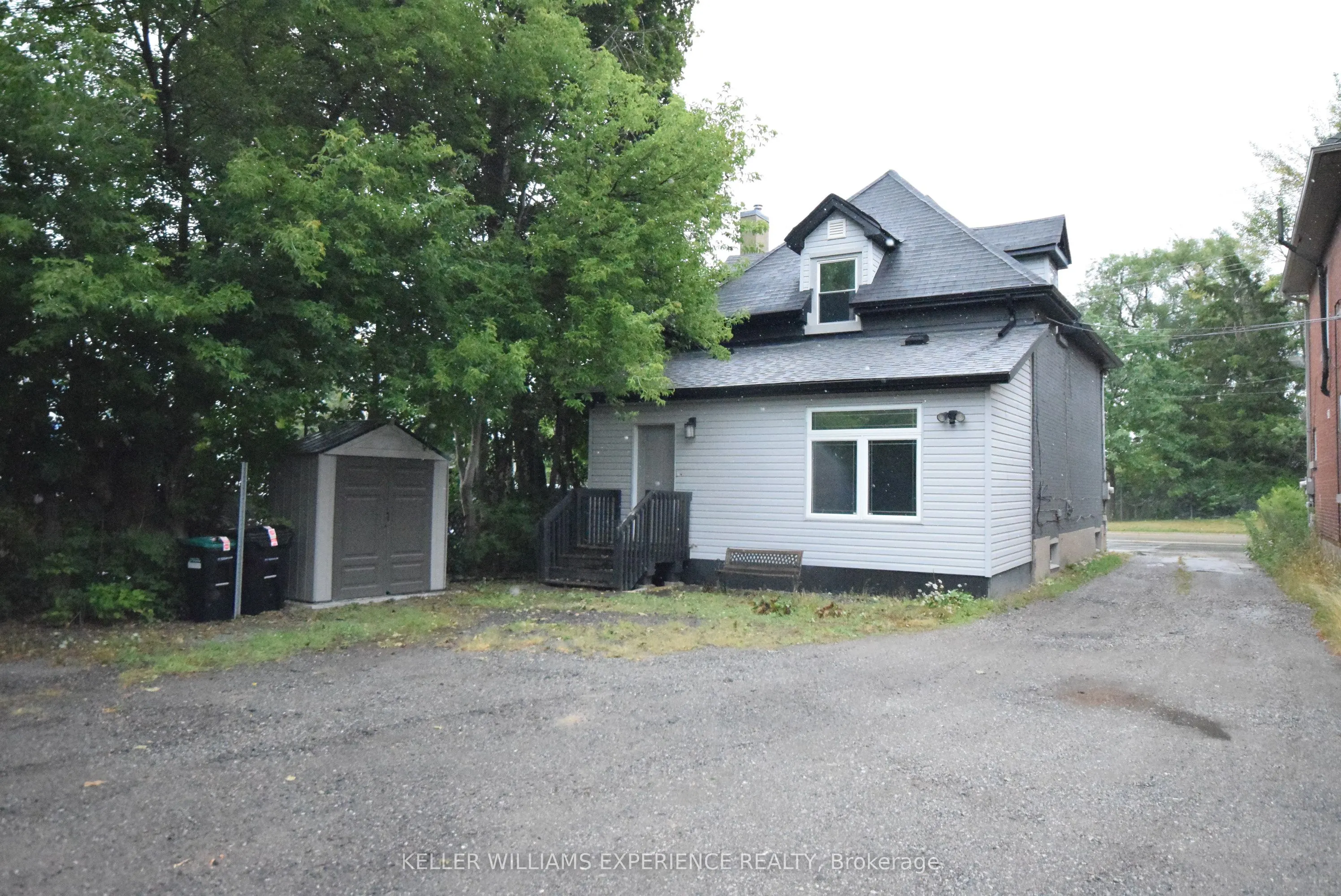 184 BRADFORD Street