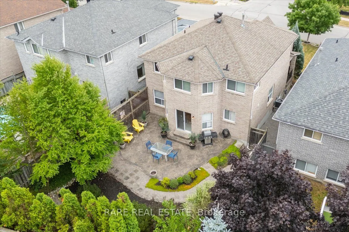 25 Muir Drive