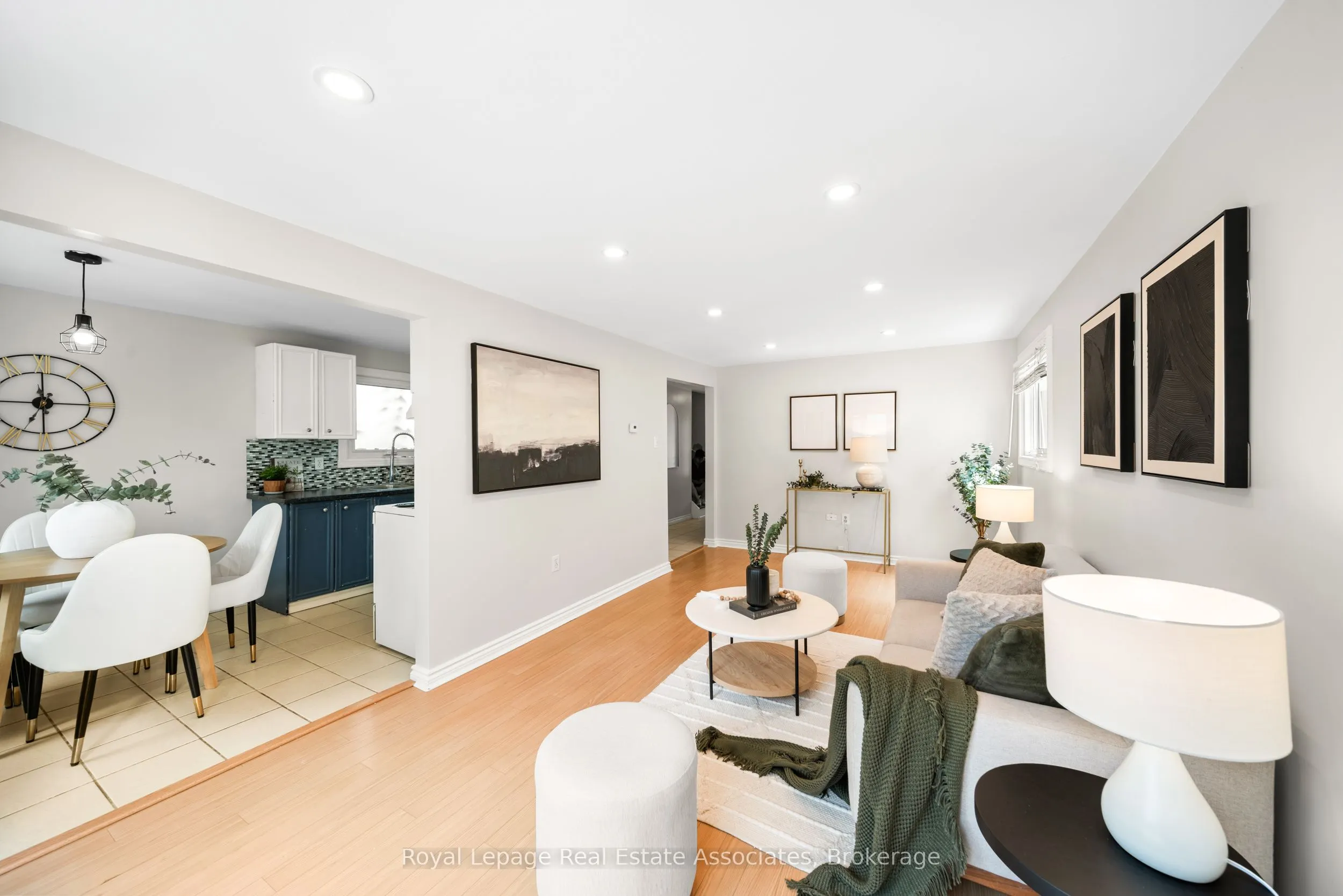 44 Hemingway Crescent