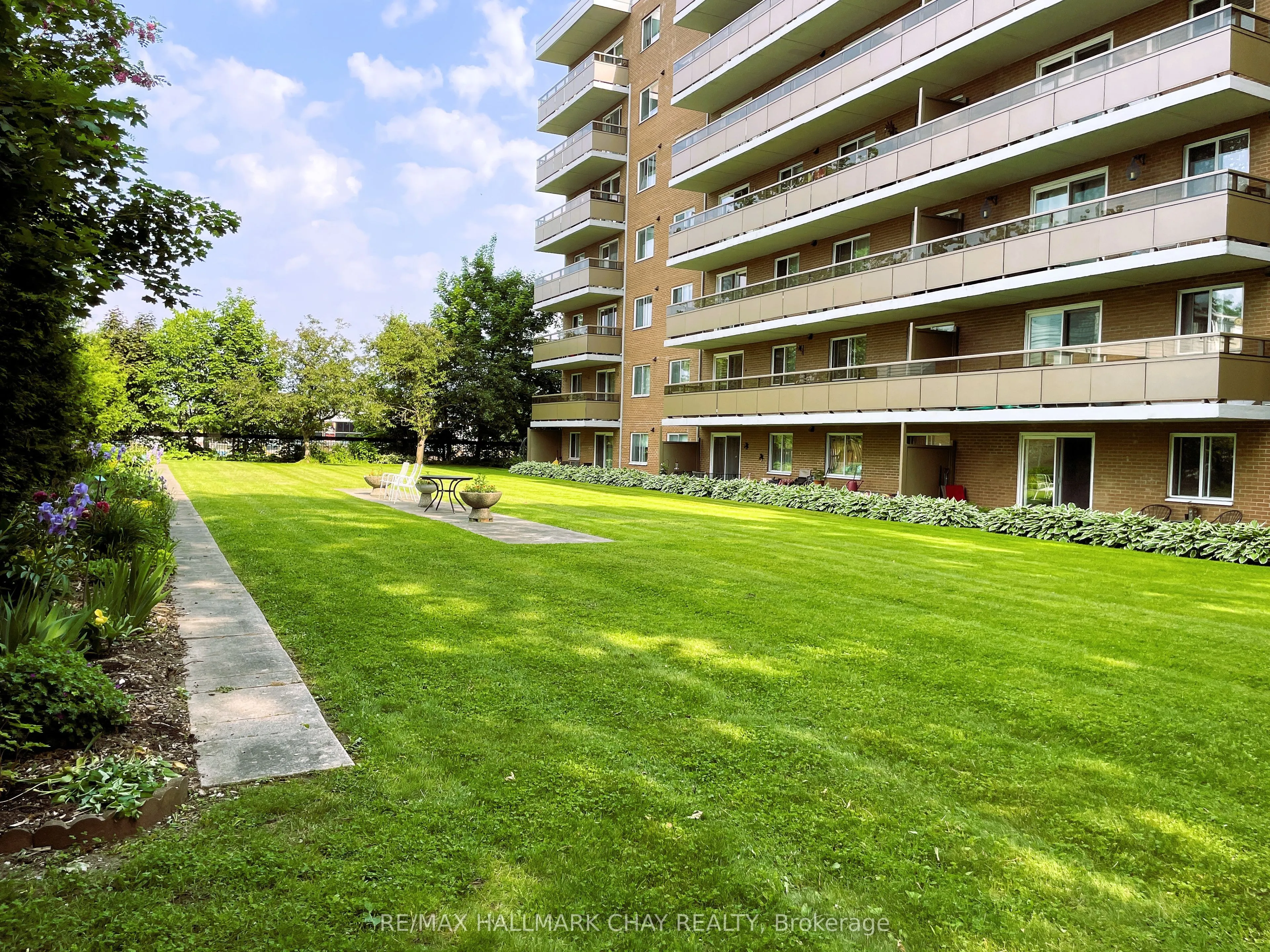 414 Blake Street, #702