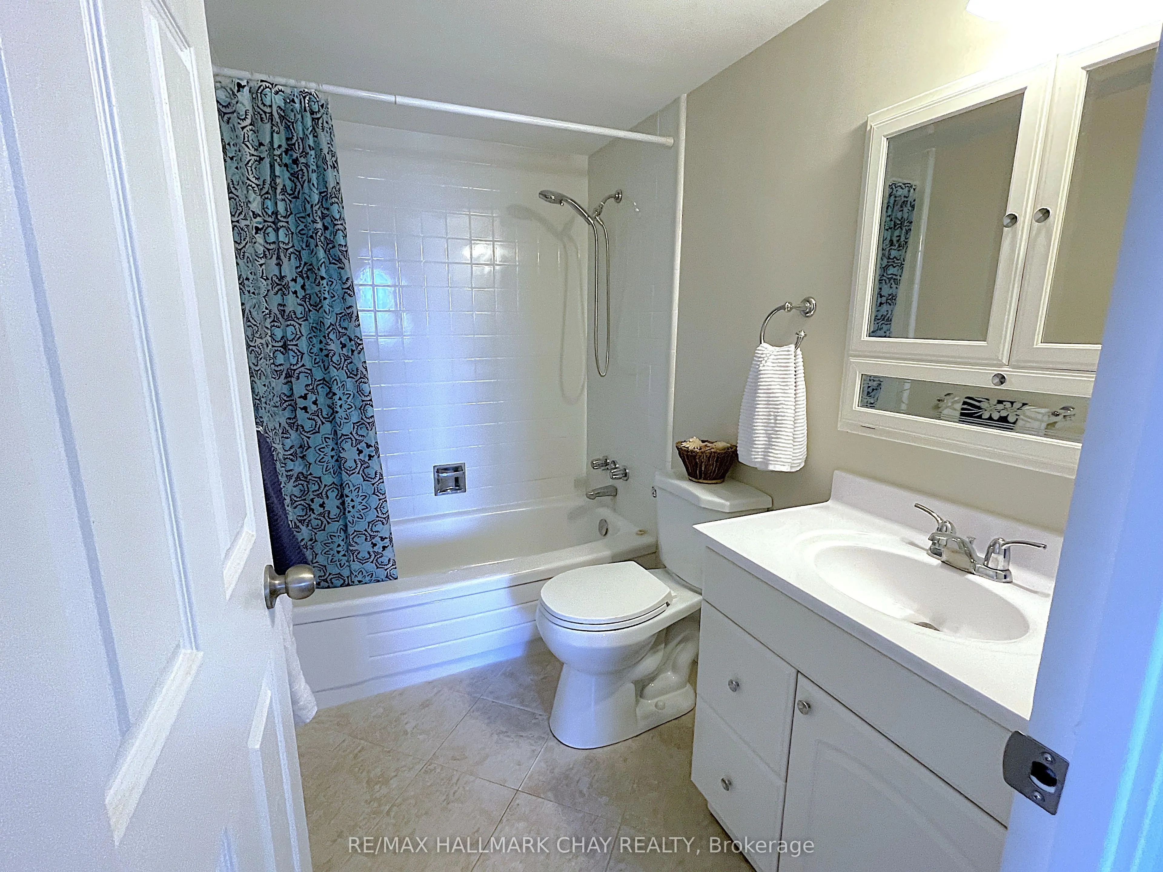 414 Blake Street, #702