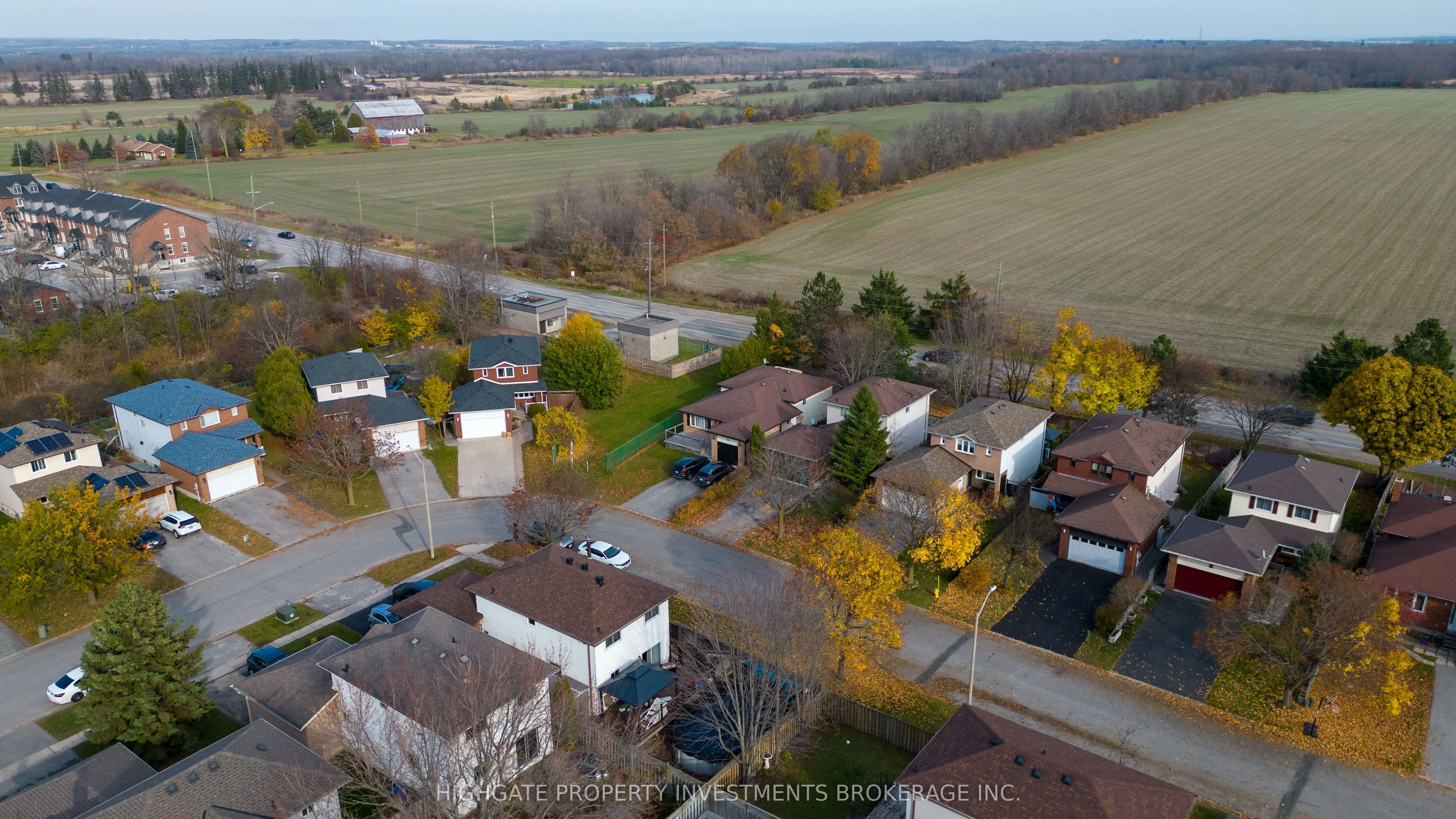 36 Rosenfeld Drive, #Lower