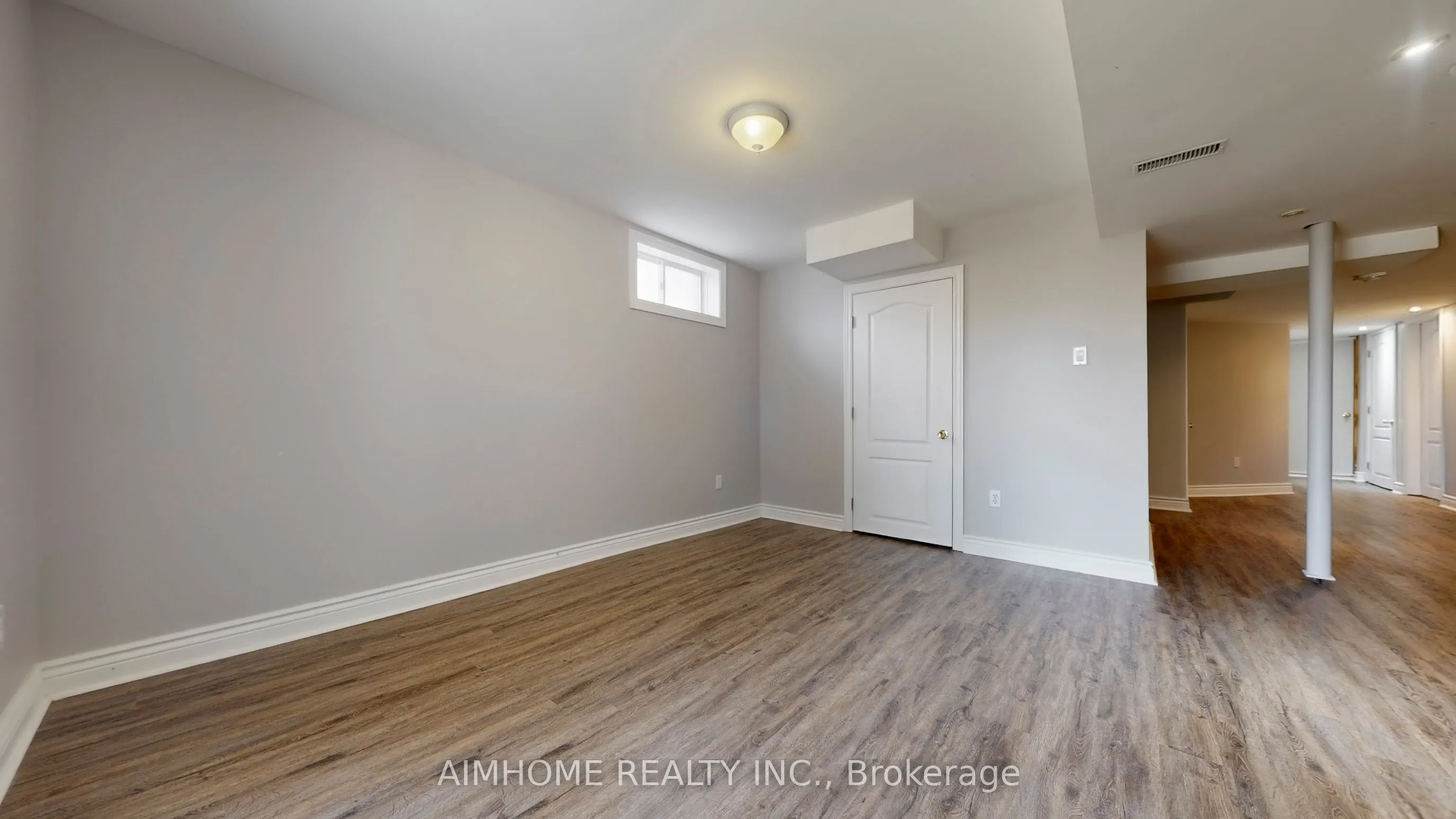 32 Bloom Crescent