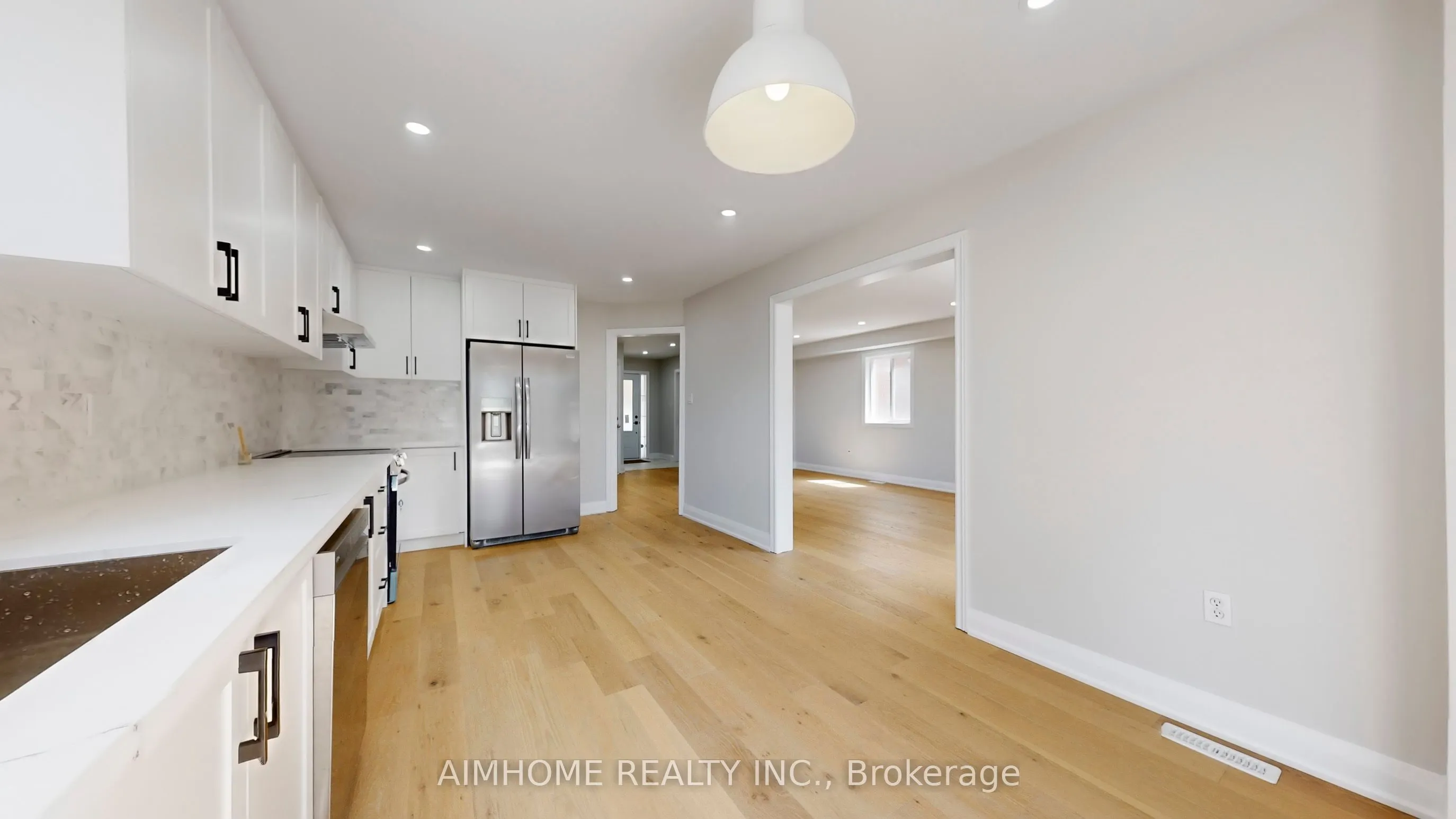 32 Bloom Crescent
