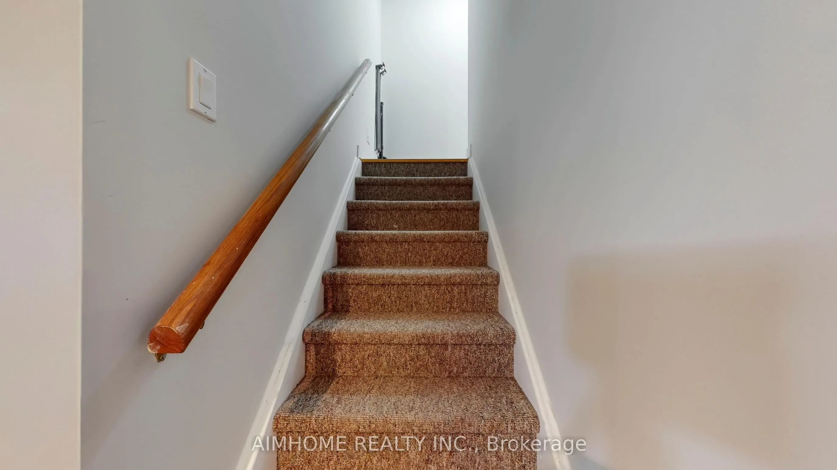 32 Bloom Crescent