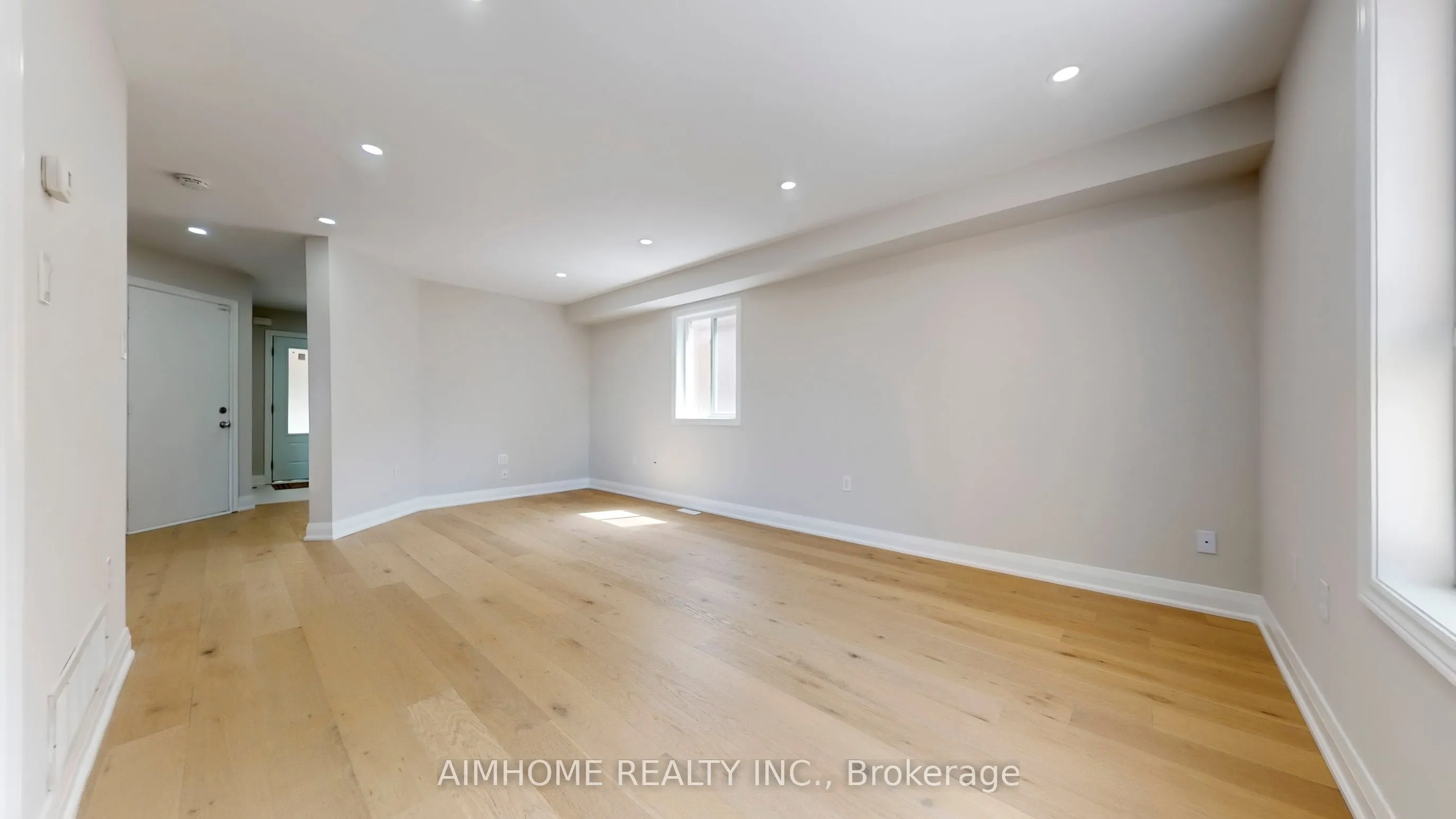 32 Bloom Crescent