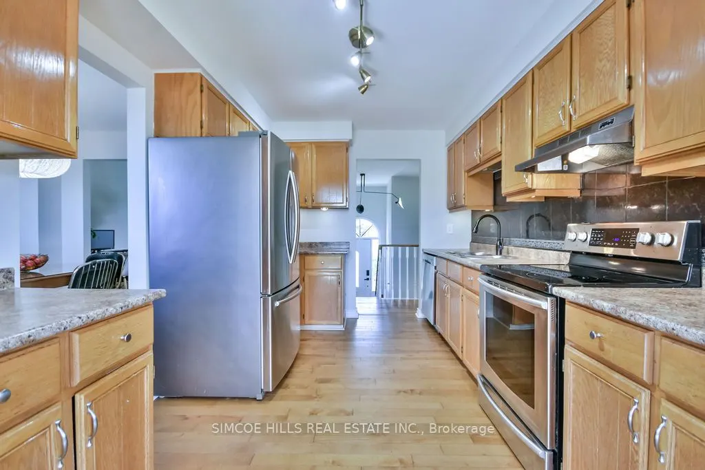 40 Laurentian Lane