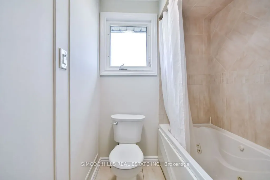 40 Laurentian Lane