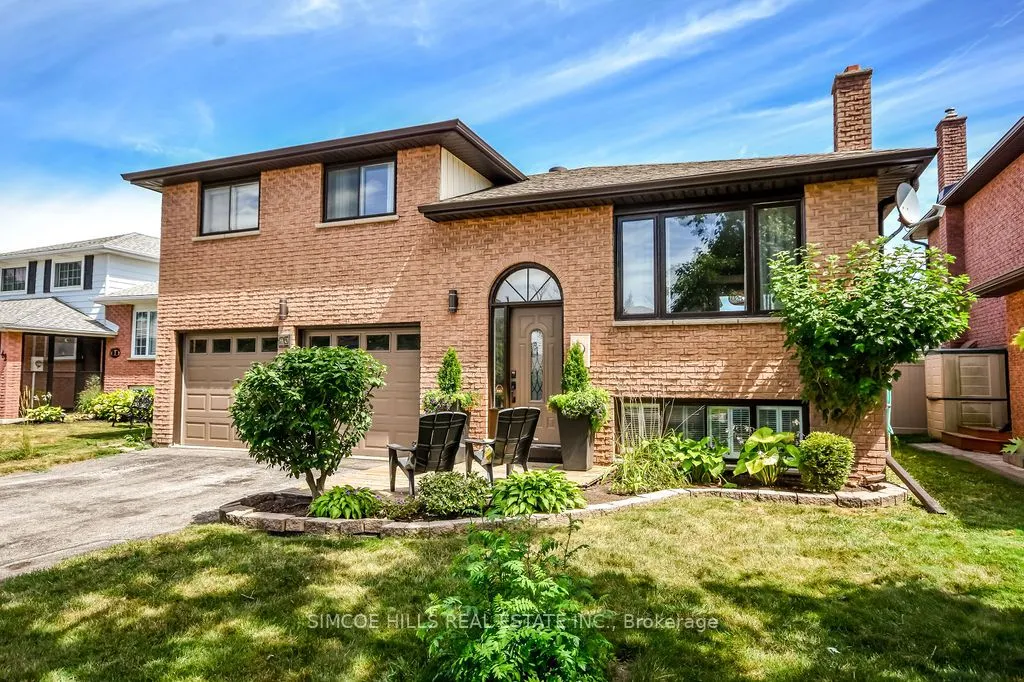 40 Laurentian Lane