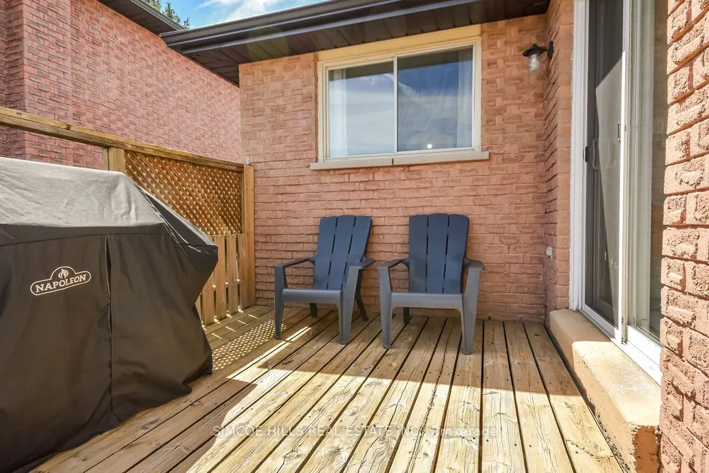 40 Laurentian Lane