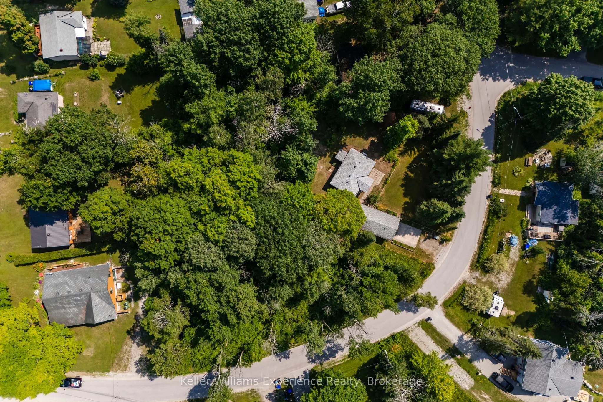 180&184 Silver Birch Crescent