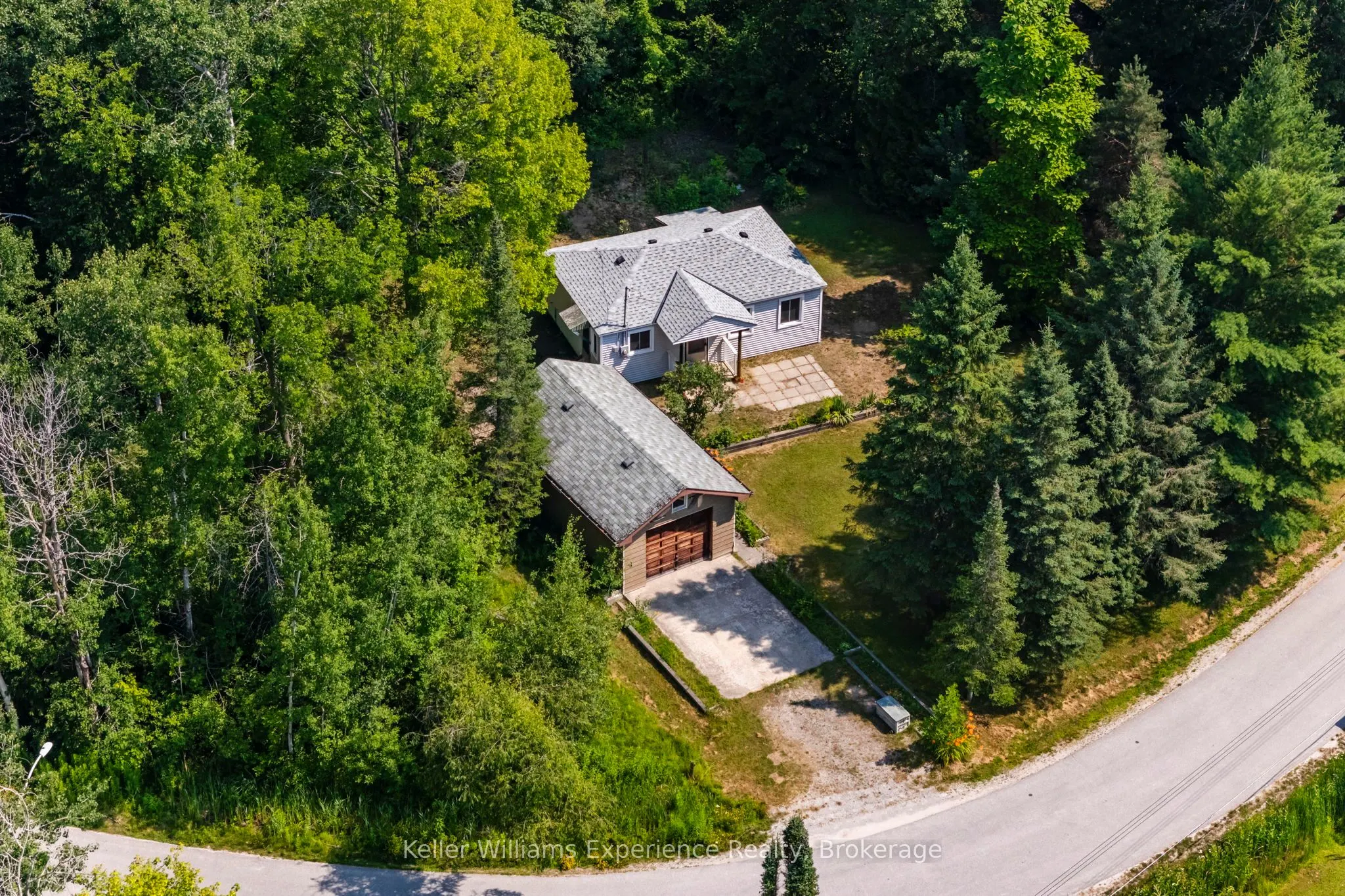 180&184 Silver Birch Crescent