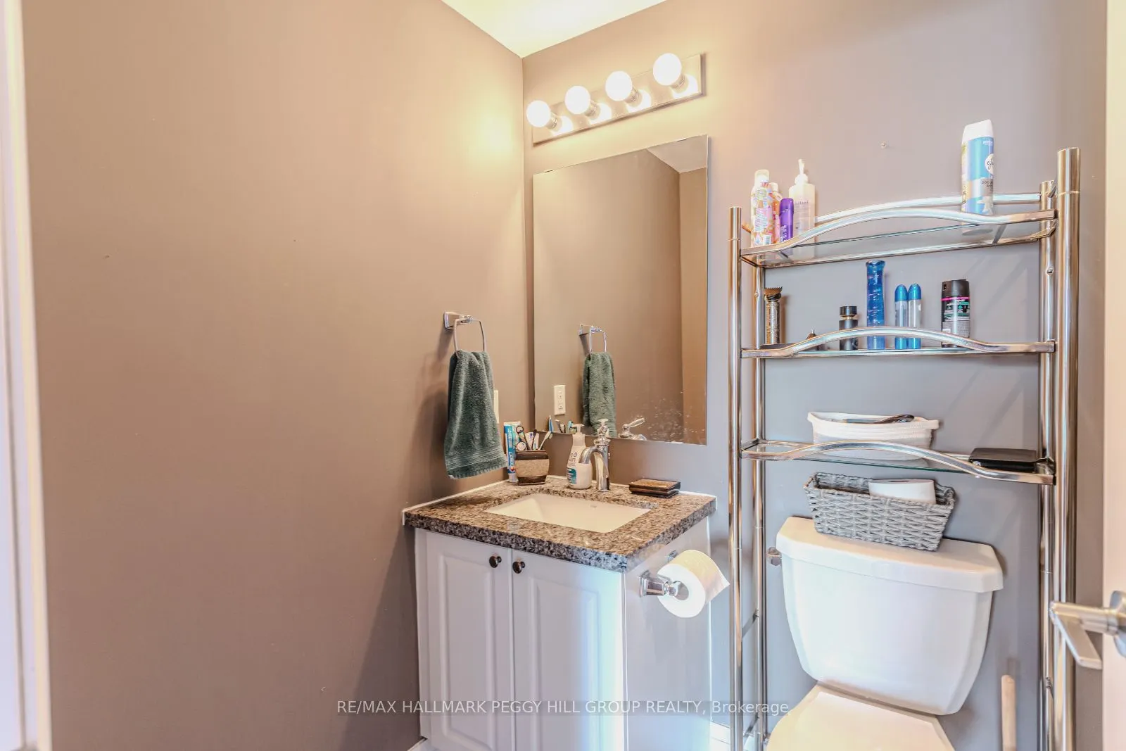 302 Essa Road, #501