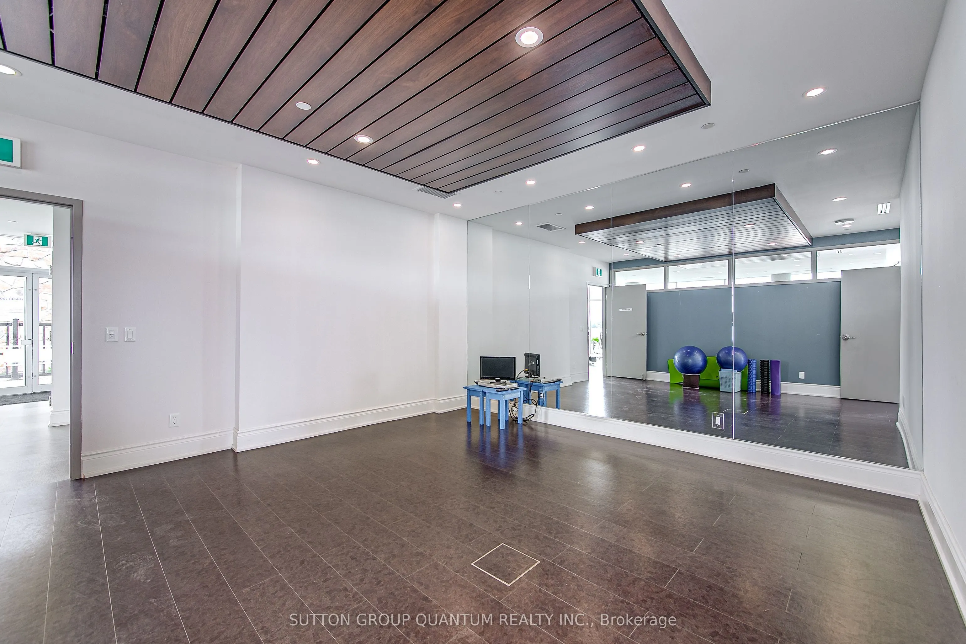 90 Orchard Point Road, #606