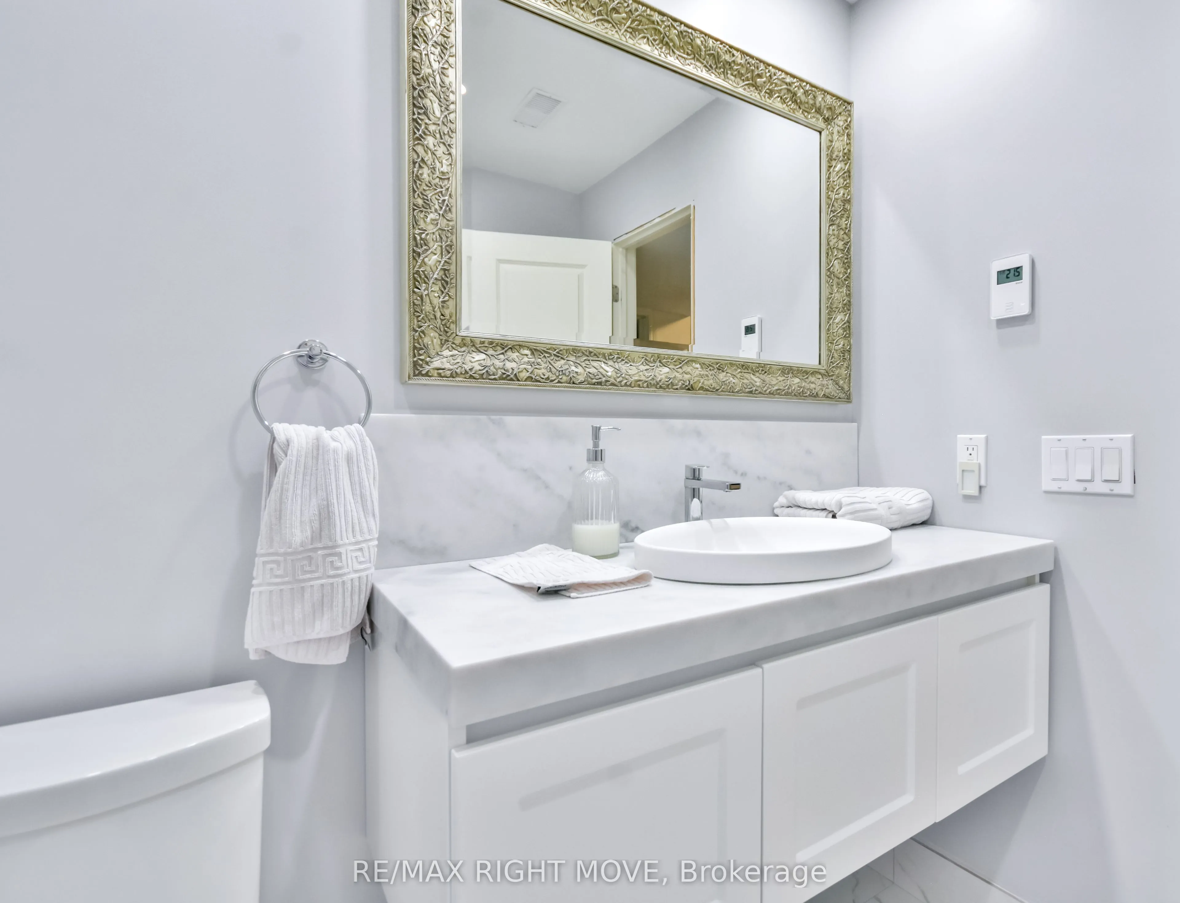 10 INVERMARA Court, #28
