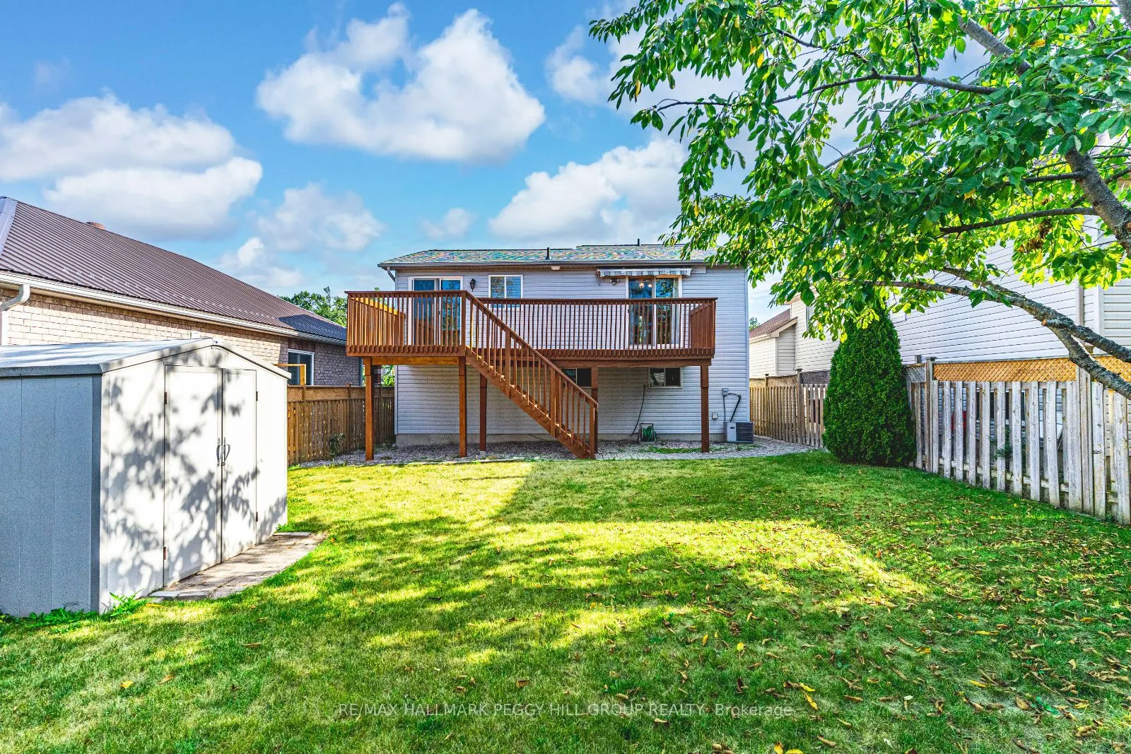 261 Mapleton Avenue