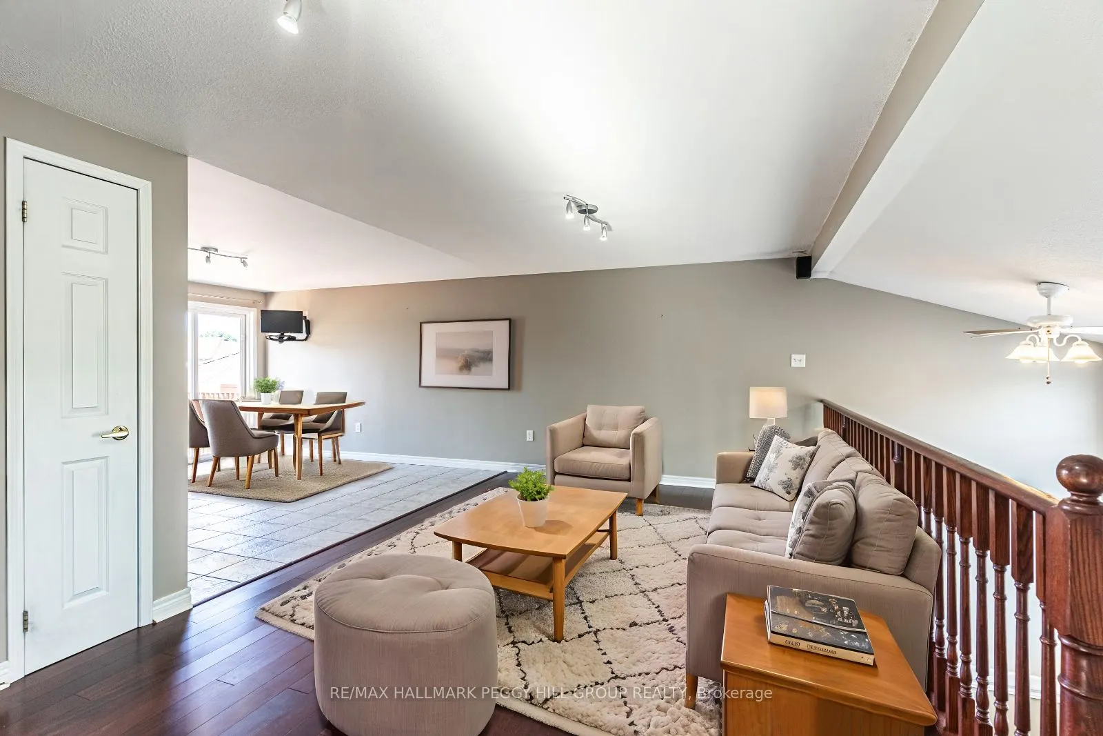 261 Mapleton Avenue