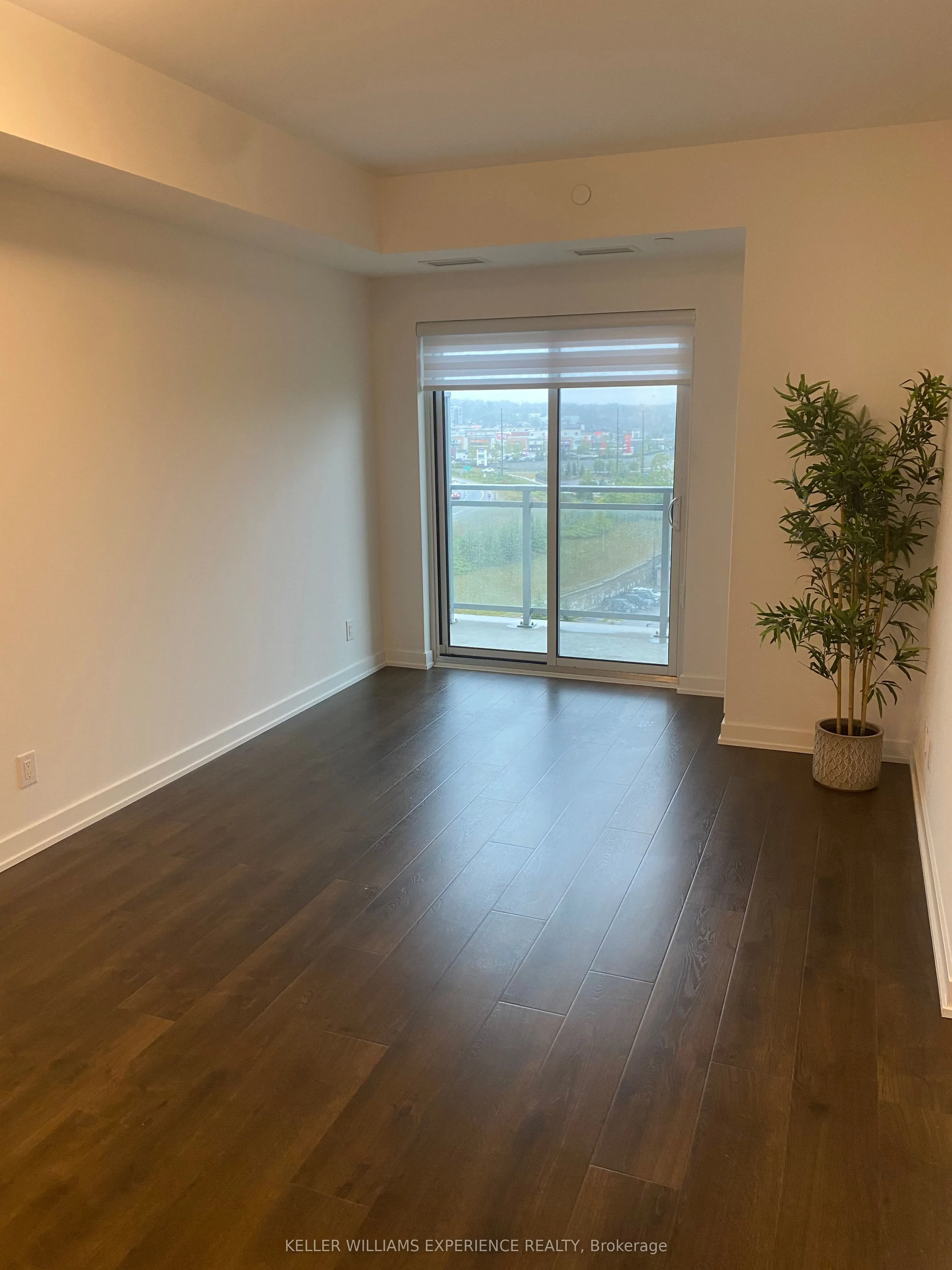 56 Lakeside Terrace, #703