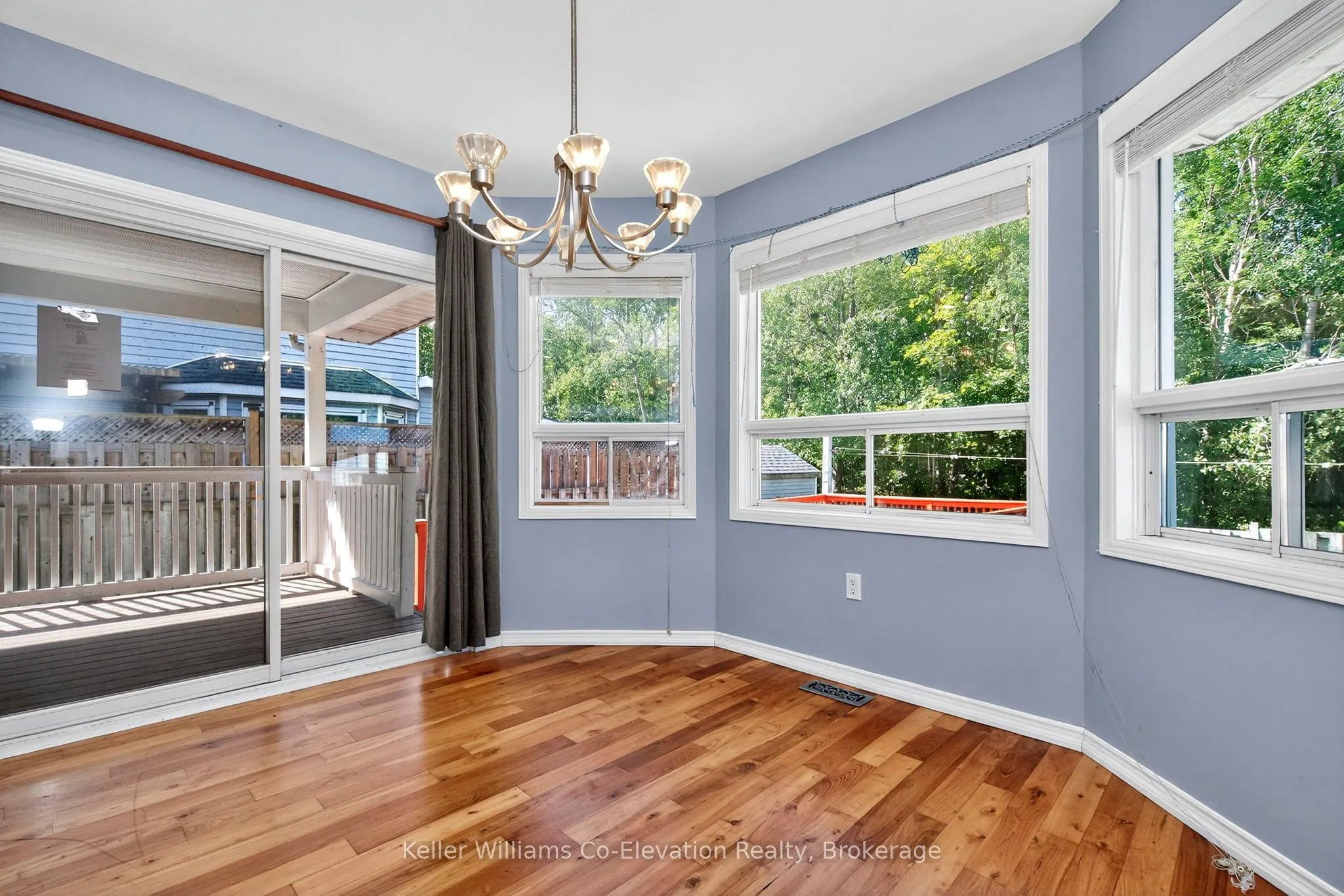 8 Bridle Road