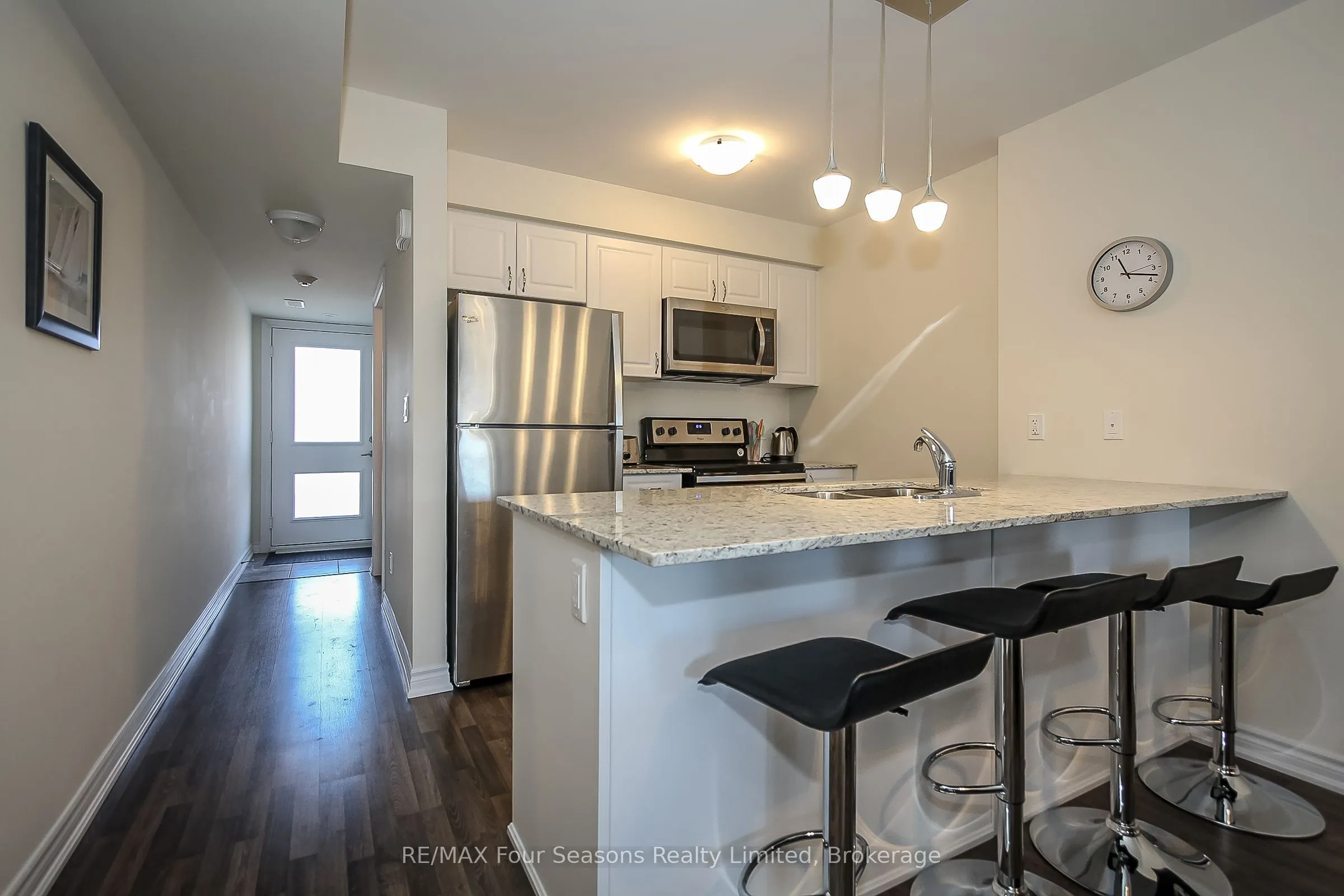 5 Anchorage Crescent, #207