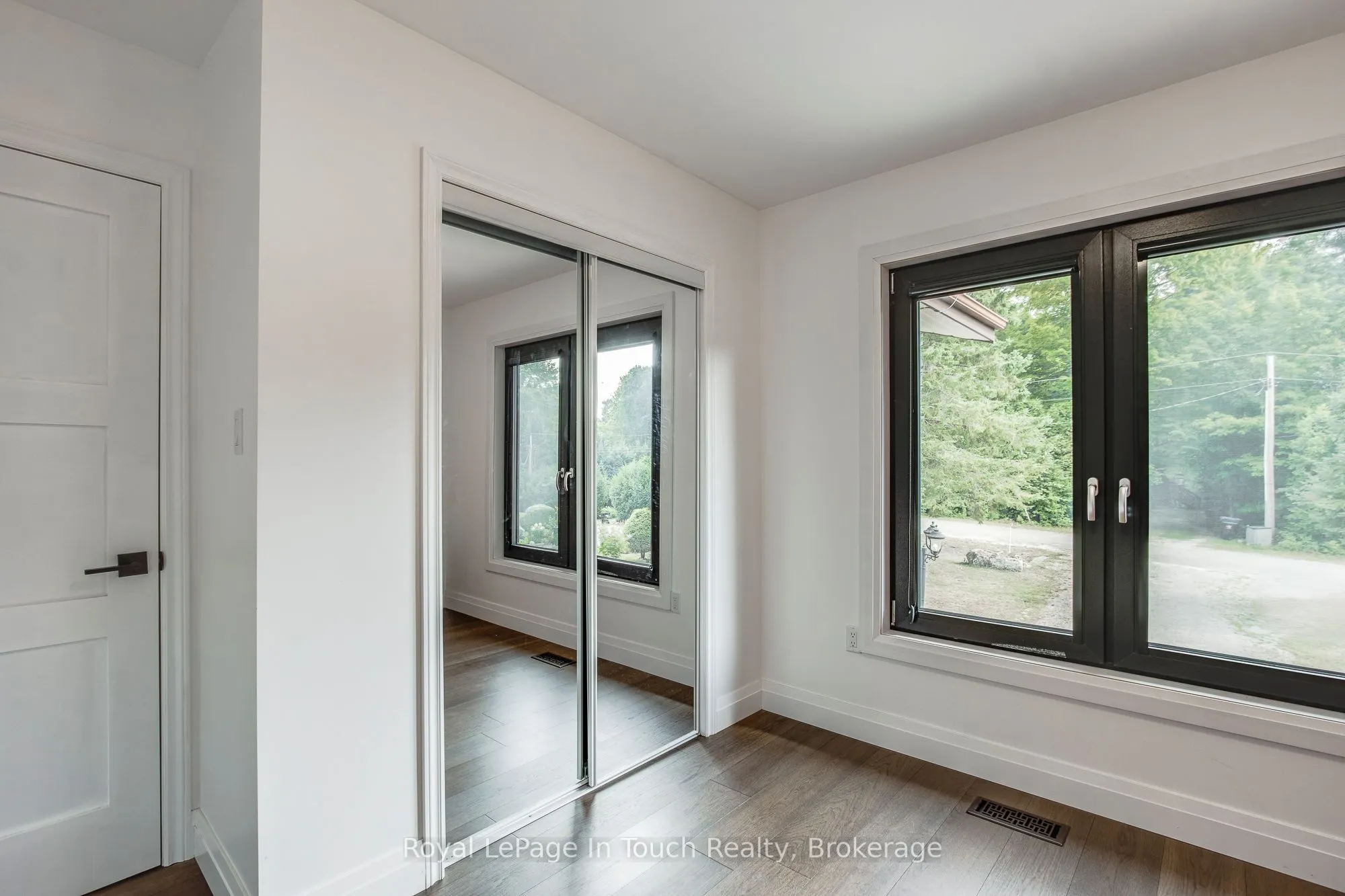 26 Glen Cedar Drive