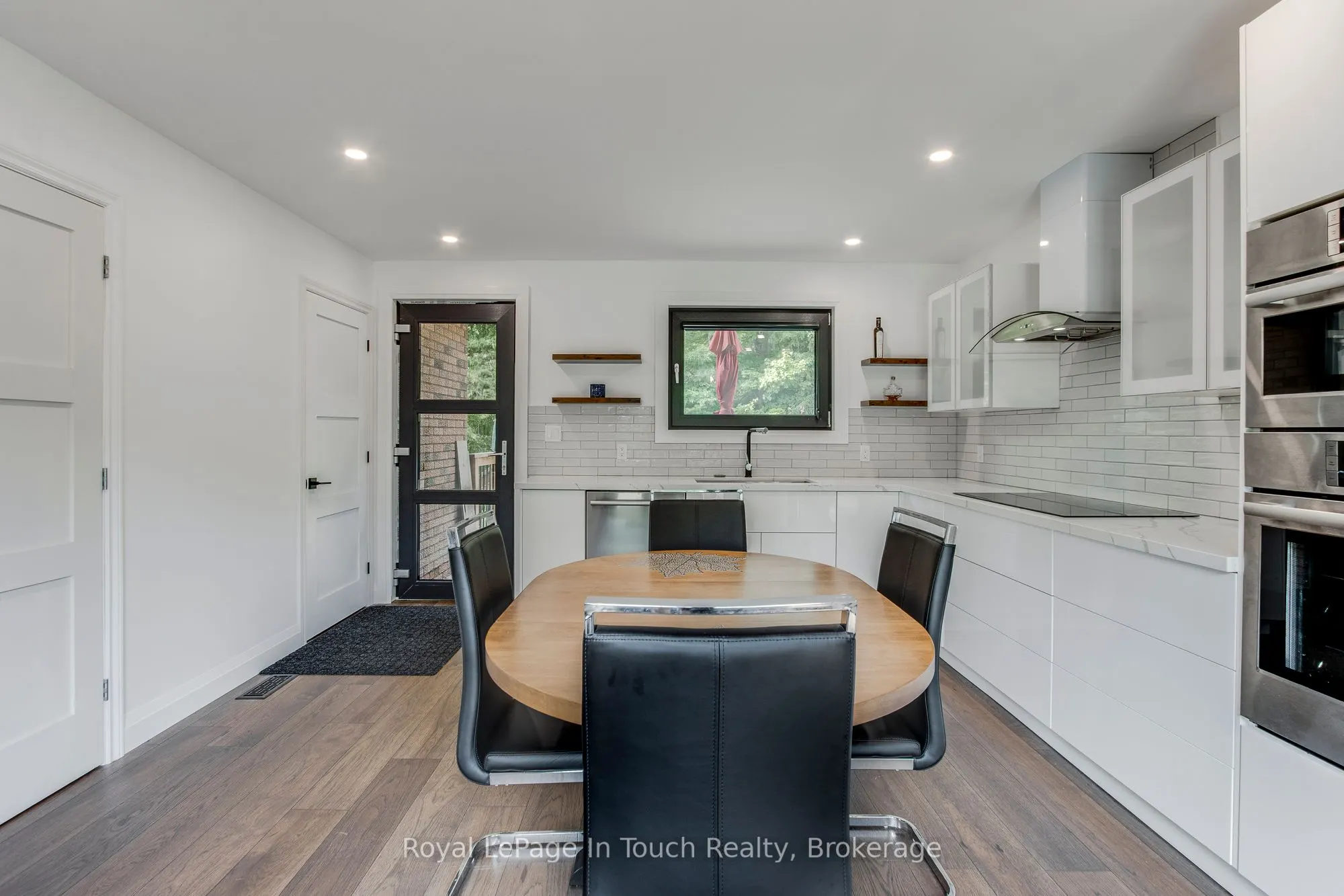 26 Glen Cedar Drive