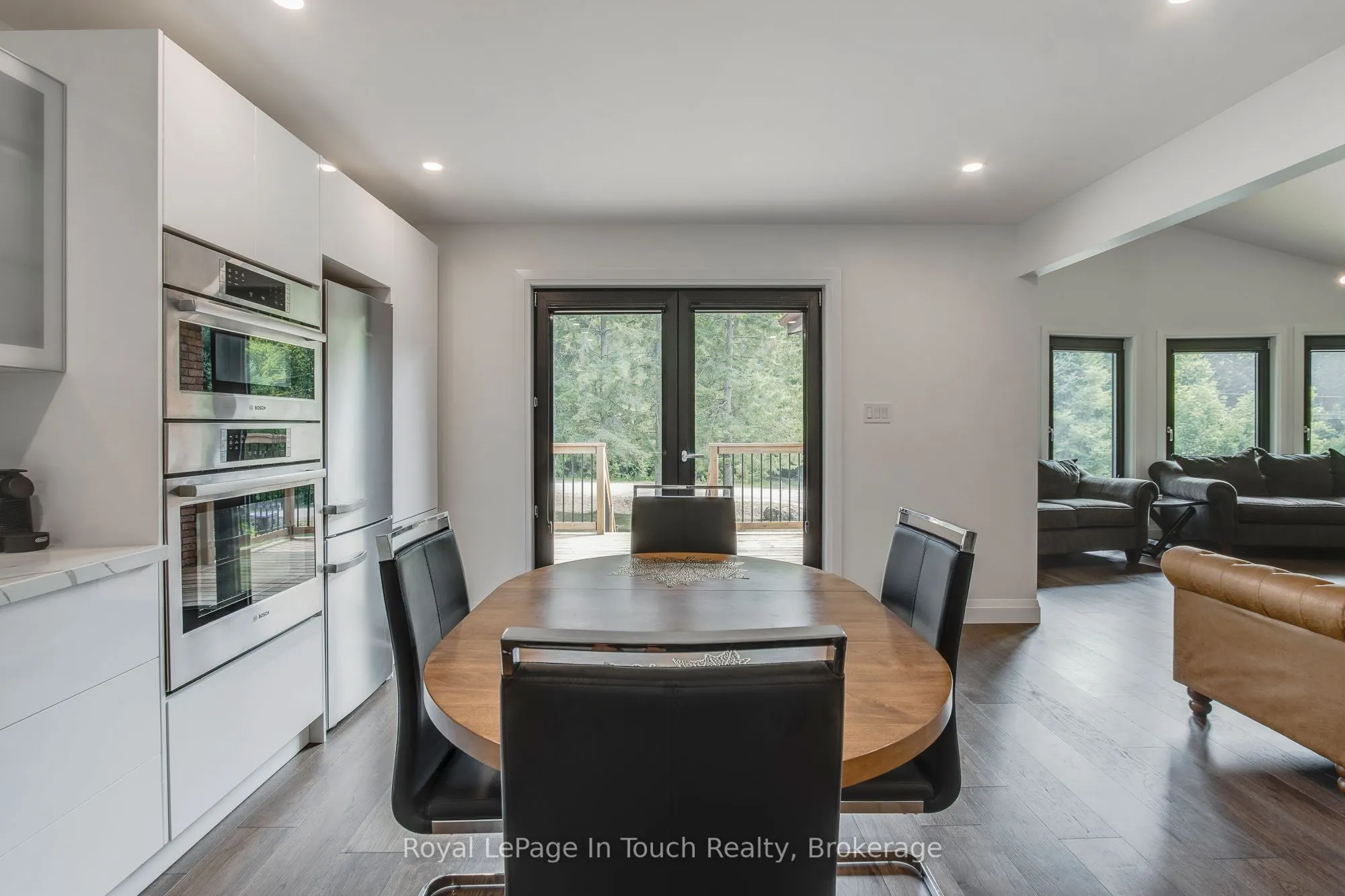 26 Glen Cedar Drive